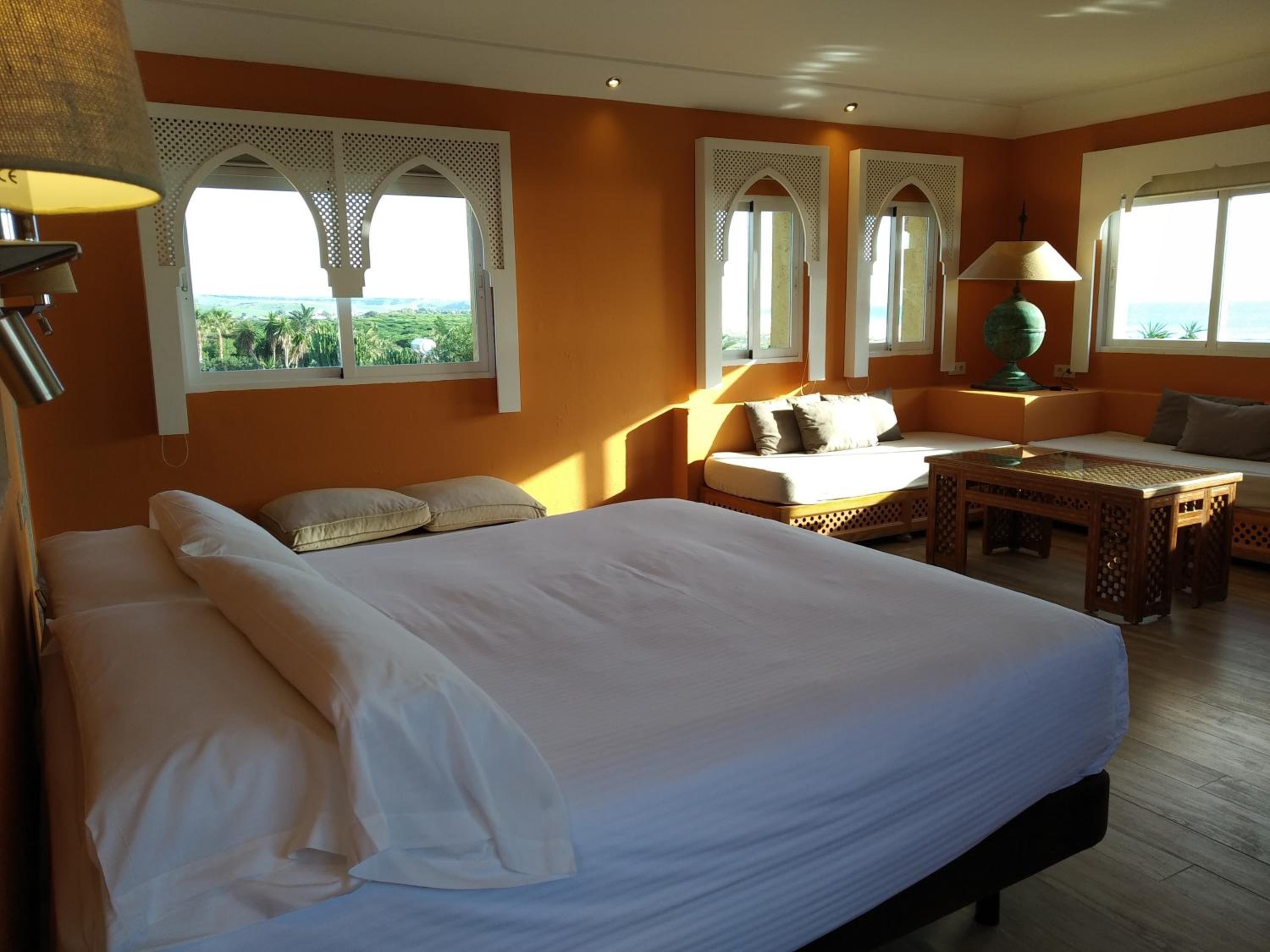 Junior Suite with Terrace - Photo 6
