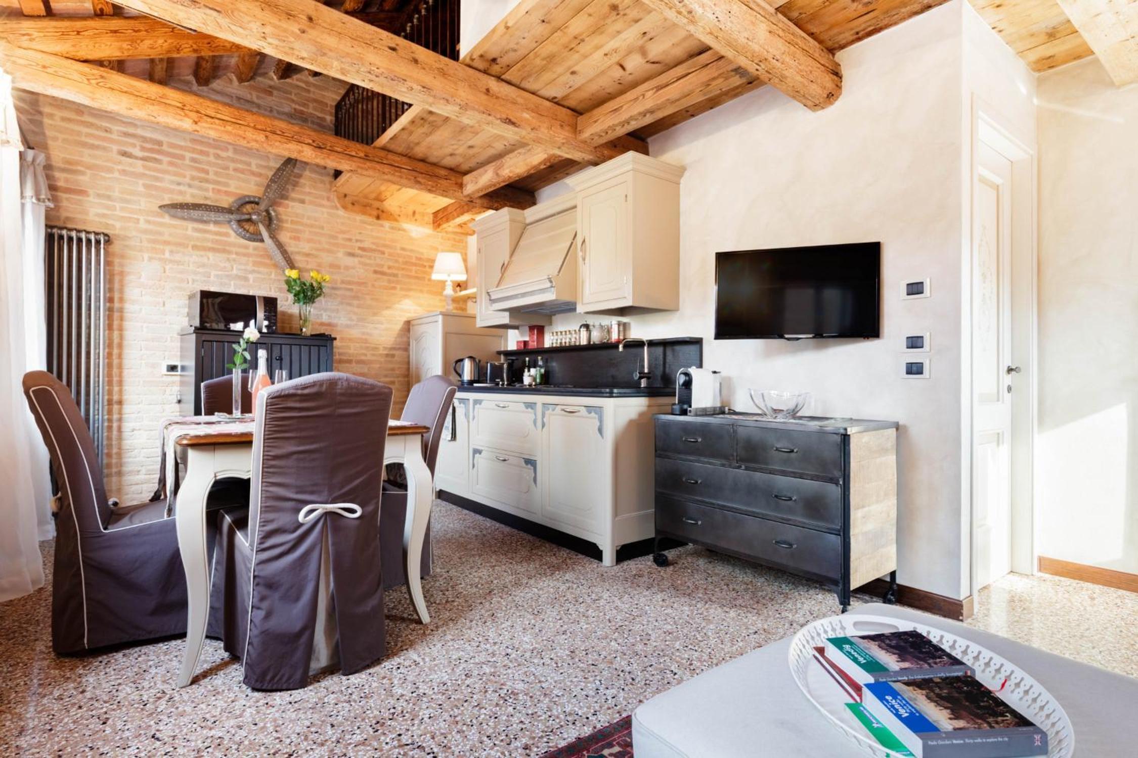 Apartment with Terrace photo 1