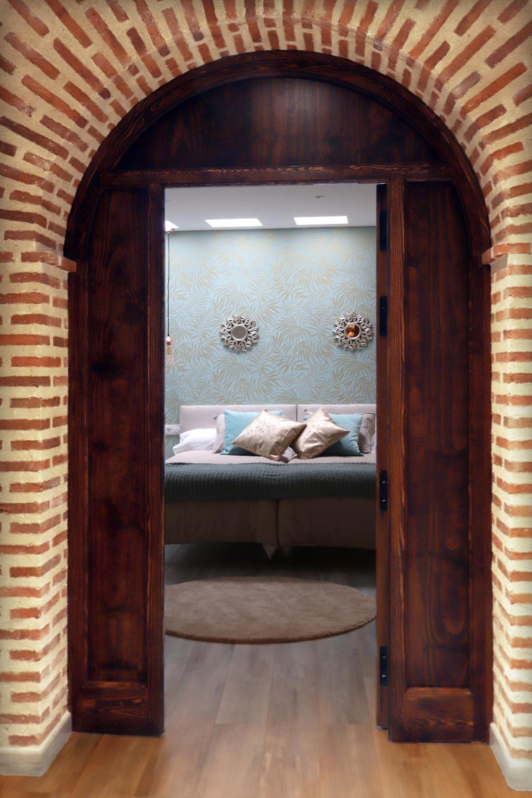 One-Bedroom Apartment - Photo 1