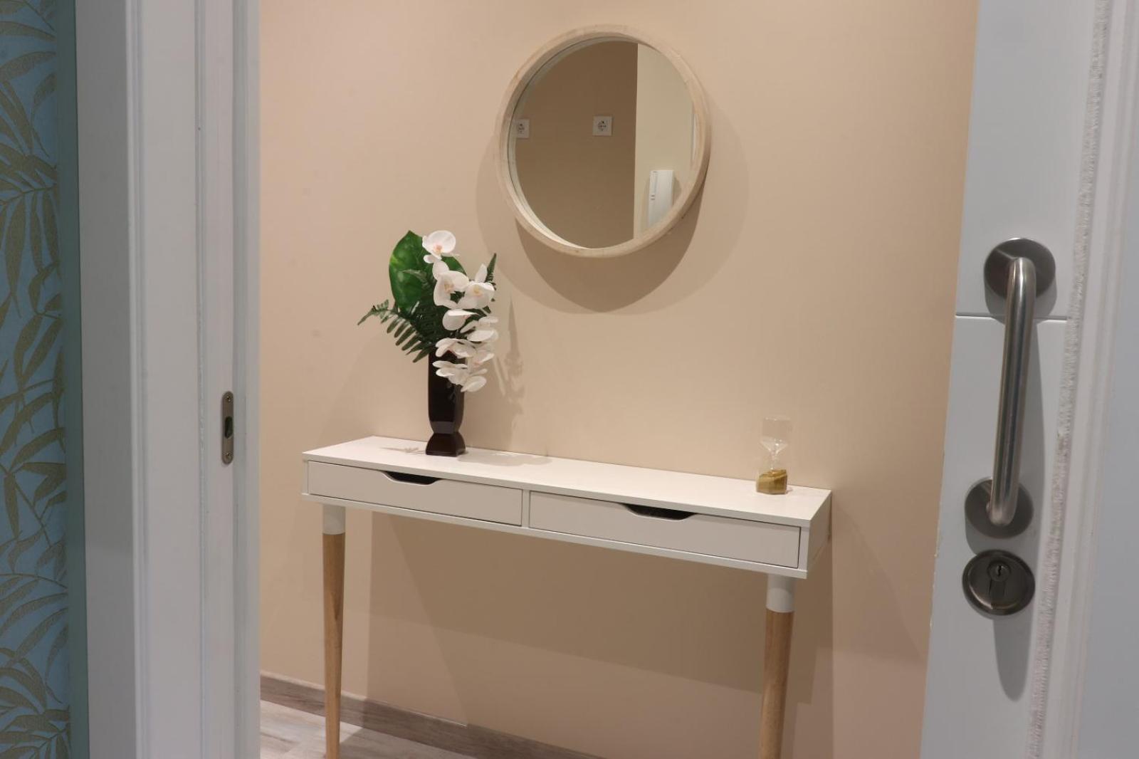 Apartment - Photo 10