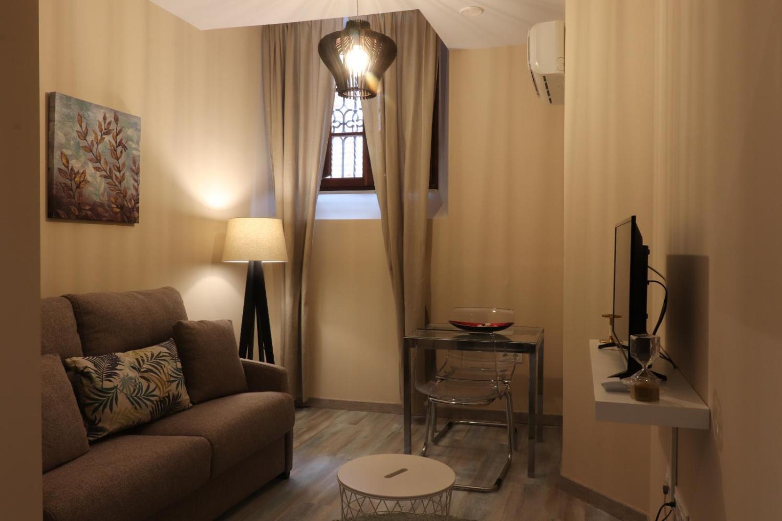 Apartment - Photo 4
