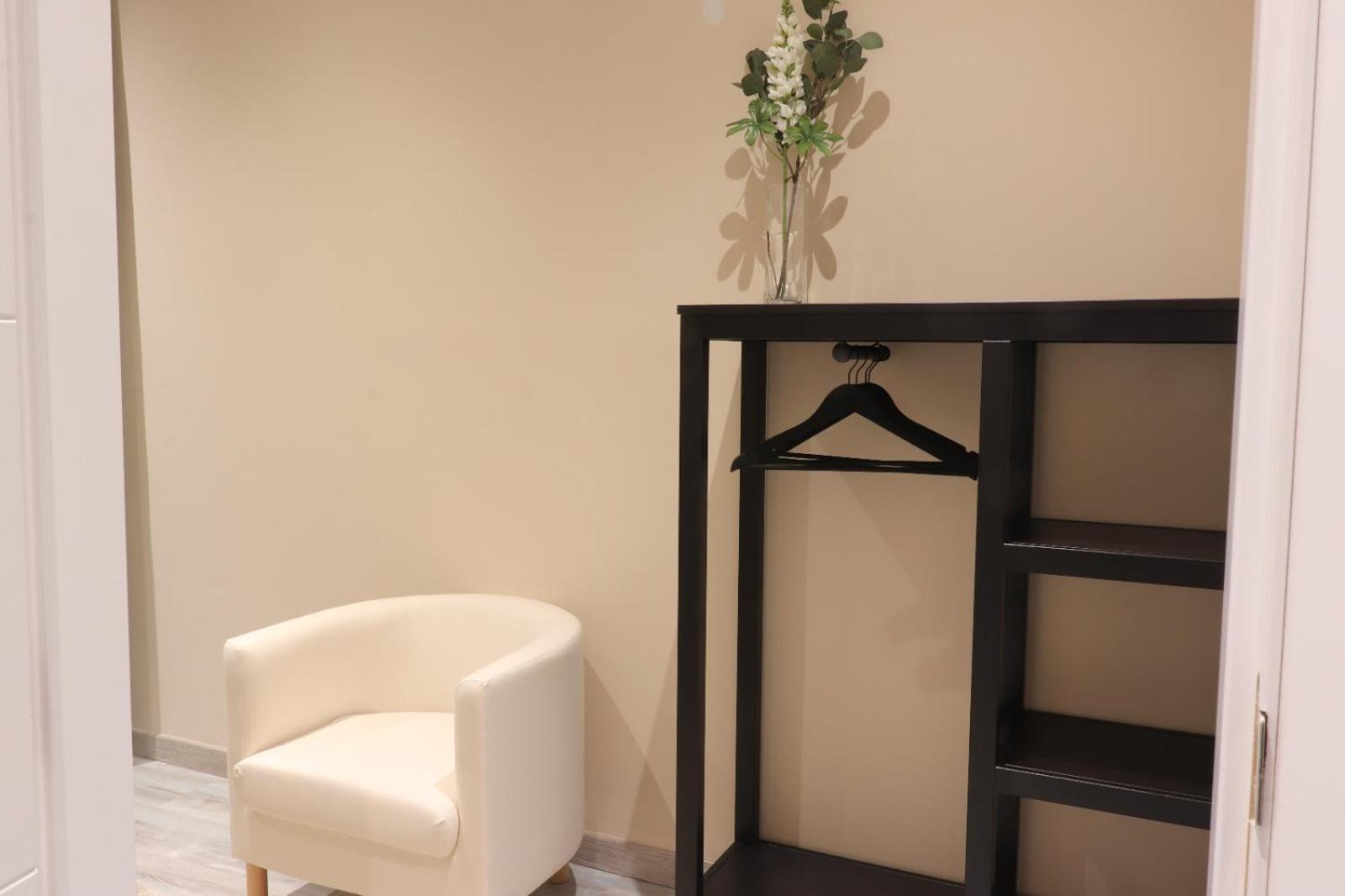 Apartment - Photo 9