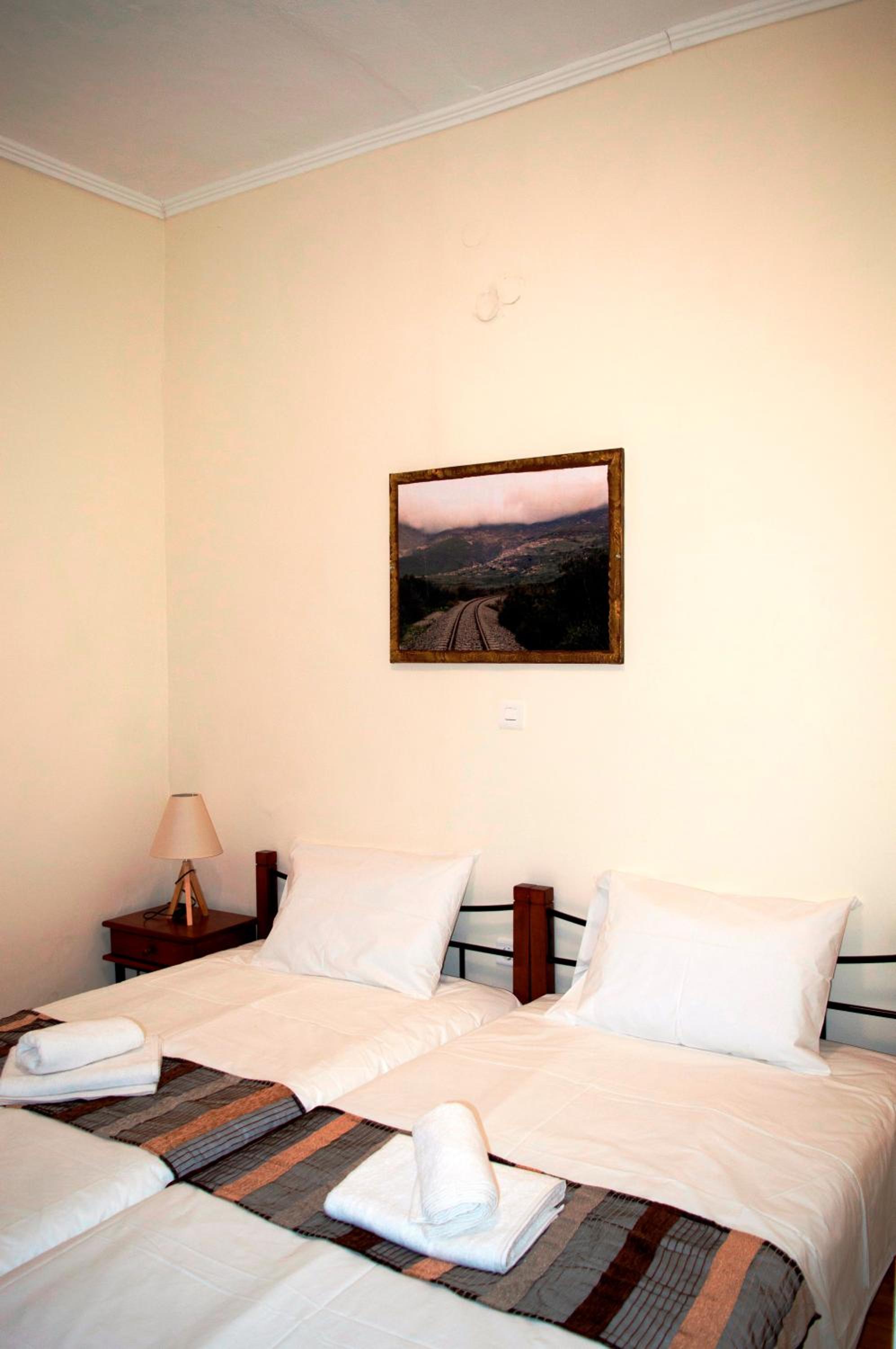 Twin Room with View - Photo 4