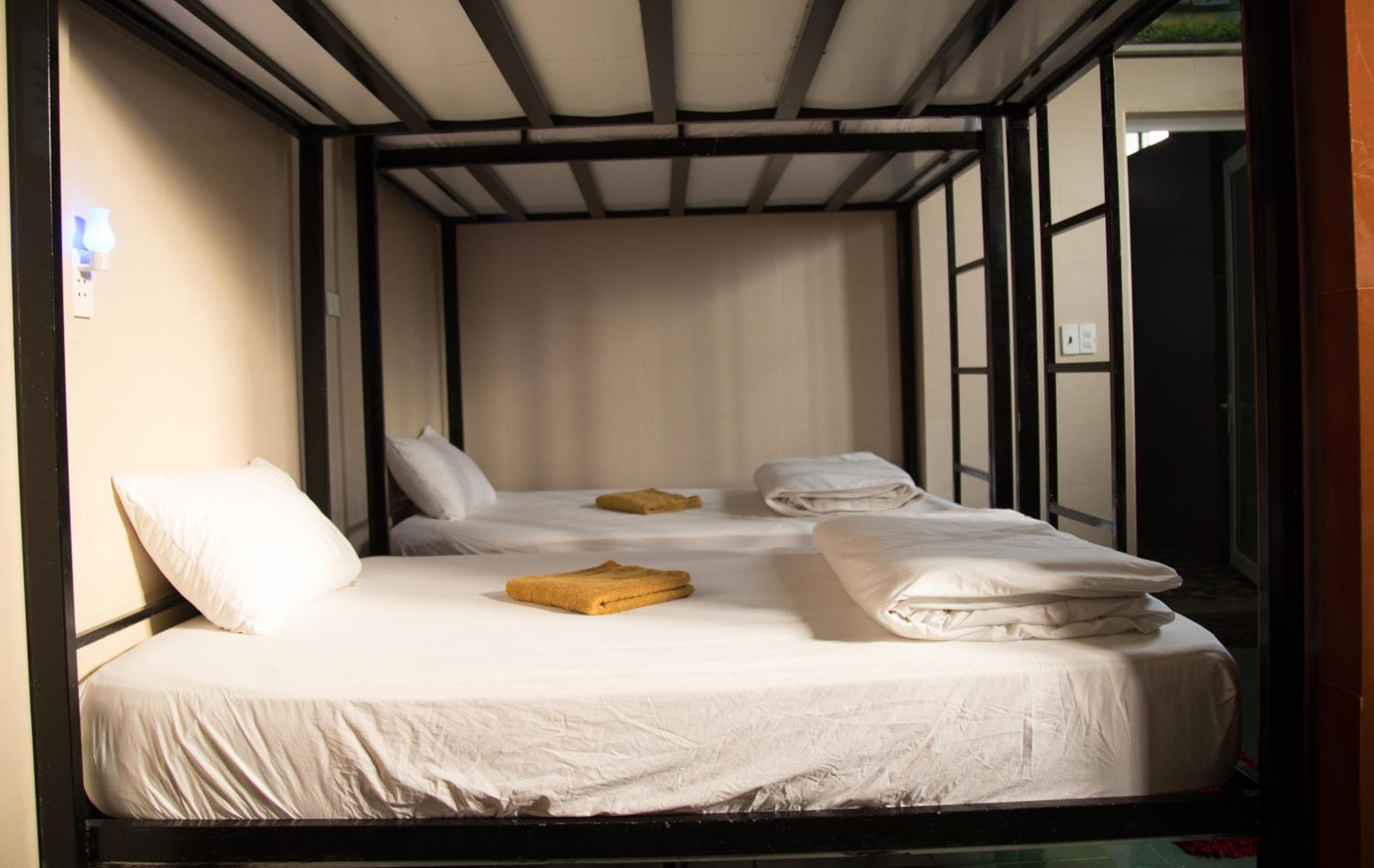 Bed in 6-Bed Mixed Dormitory Room photo 3