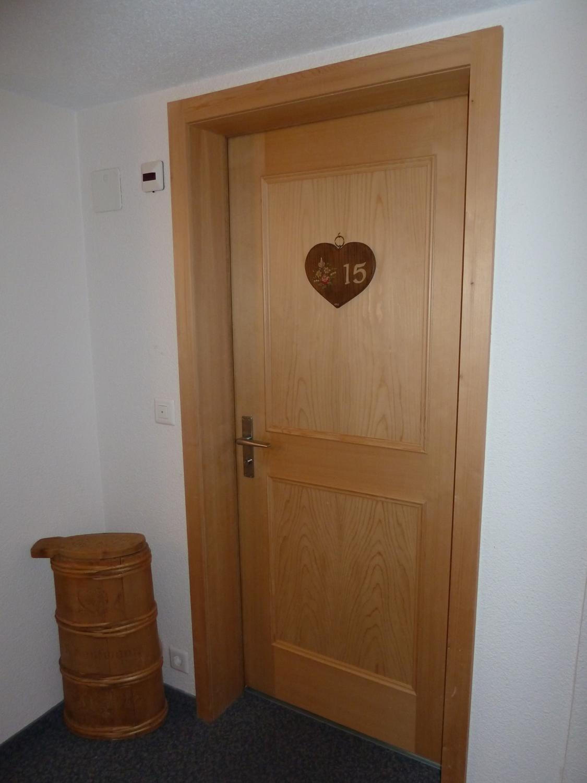 Double Room - Photo 10