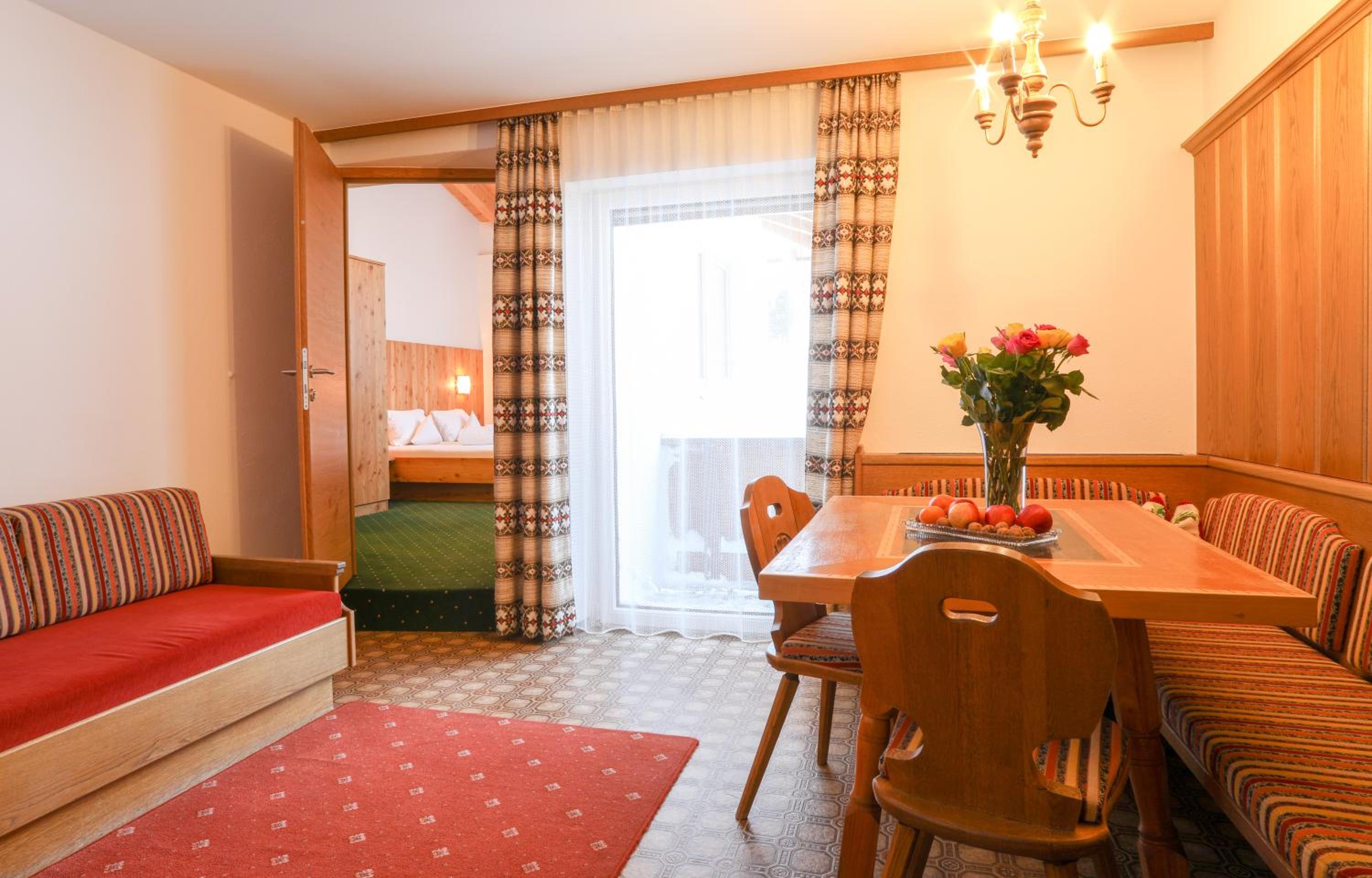 One-Bedroom Apartment (2 Adults + 2 Children) - Photo 2
