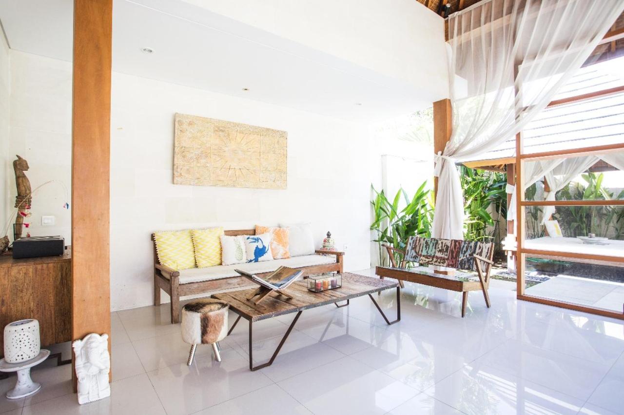 Villa with Private Pool - Photo 47