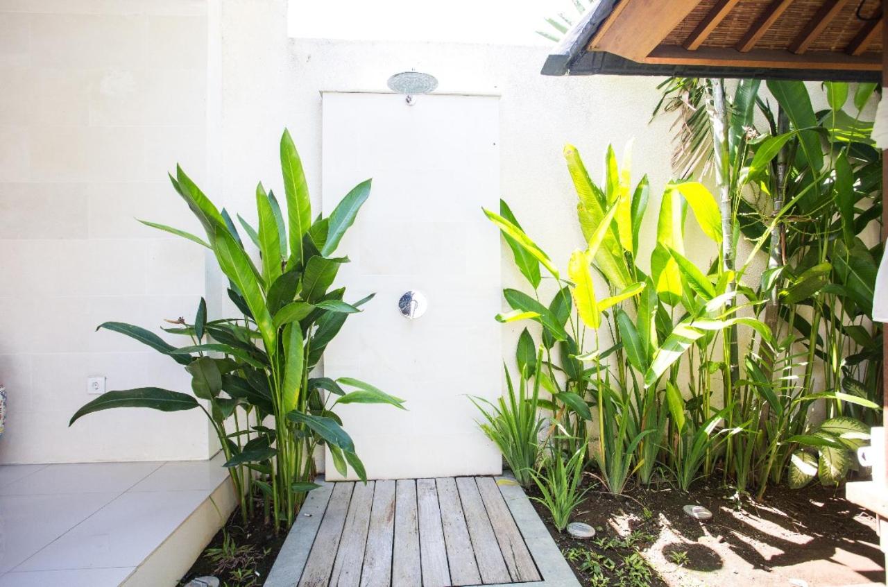 Villa with Private Pool - Photo 45