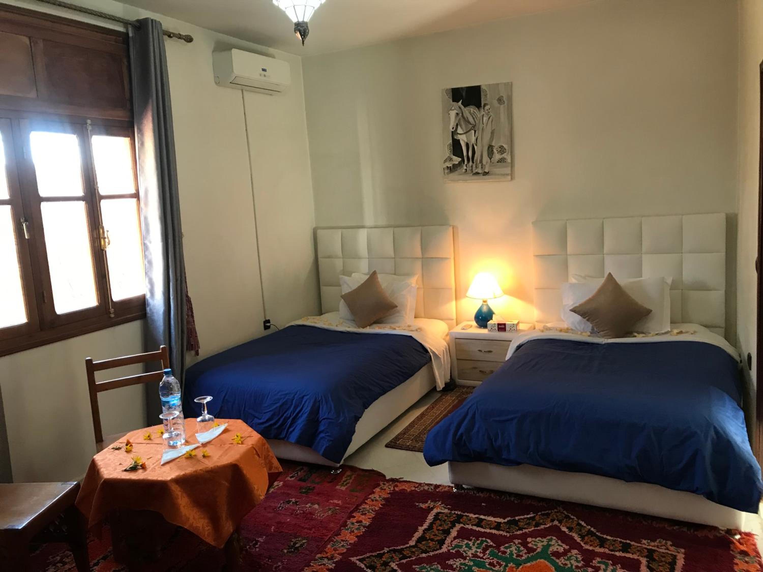 Standard Twin Room photo 2