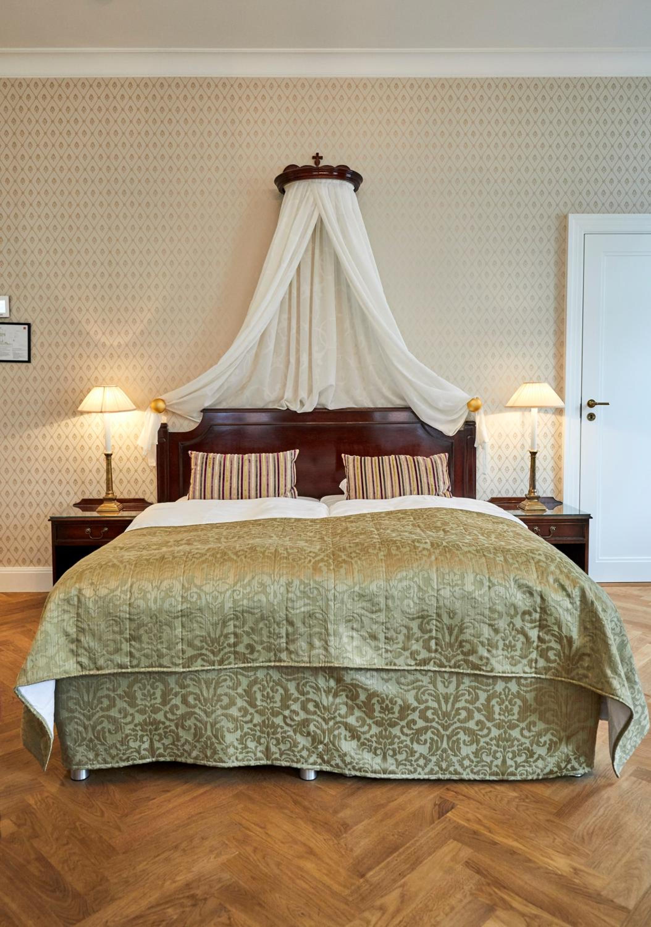 Antique Double Room - Photo 4