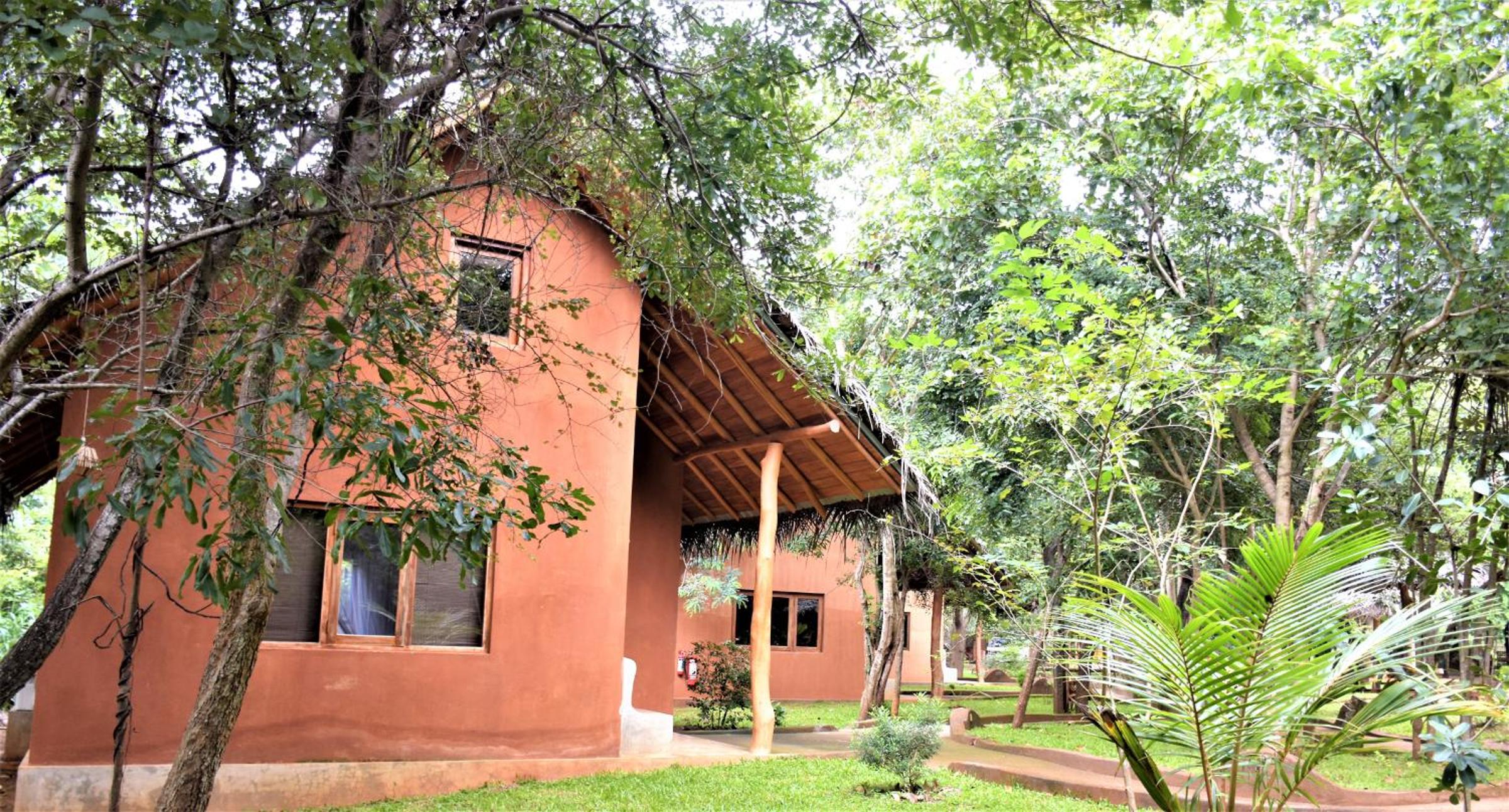 Traditional Bungalow photo 2