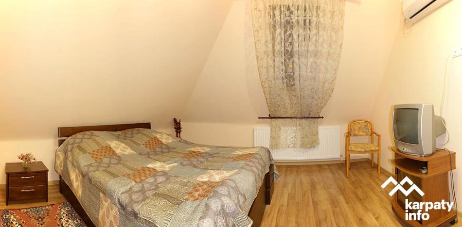 Standard Double Room with Fan photo 1
