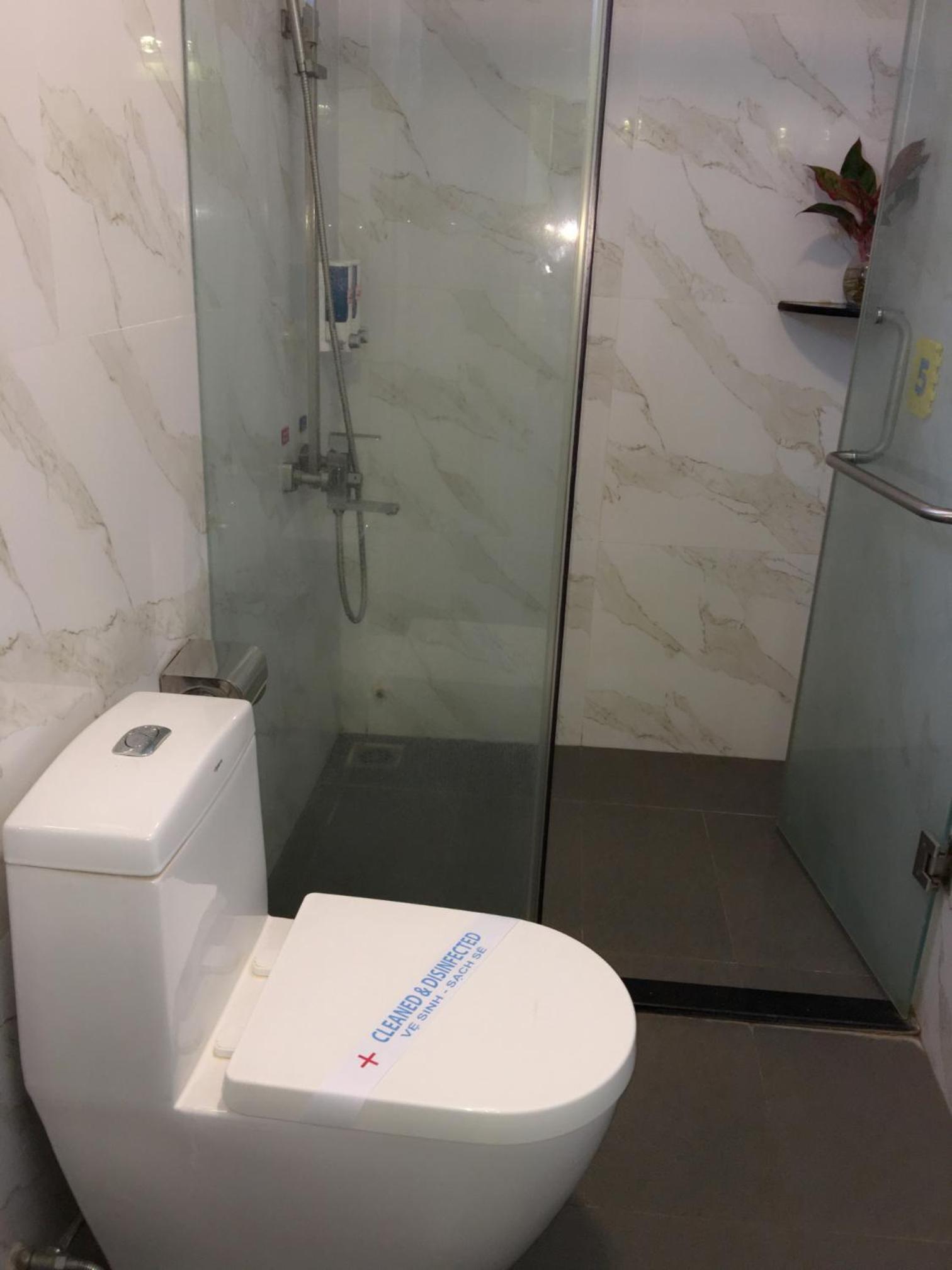 Deluxe Triple Room - Photo 8