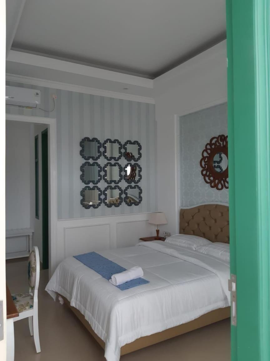 Deluxe Room - Photo 7