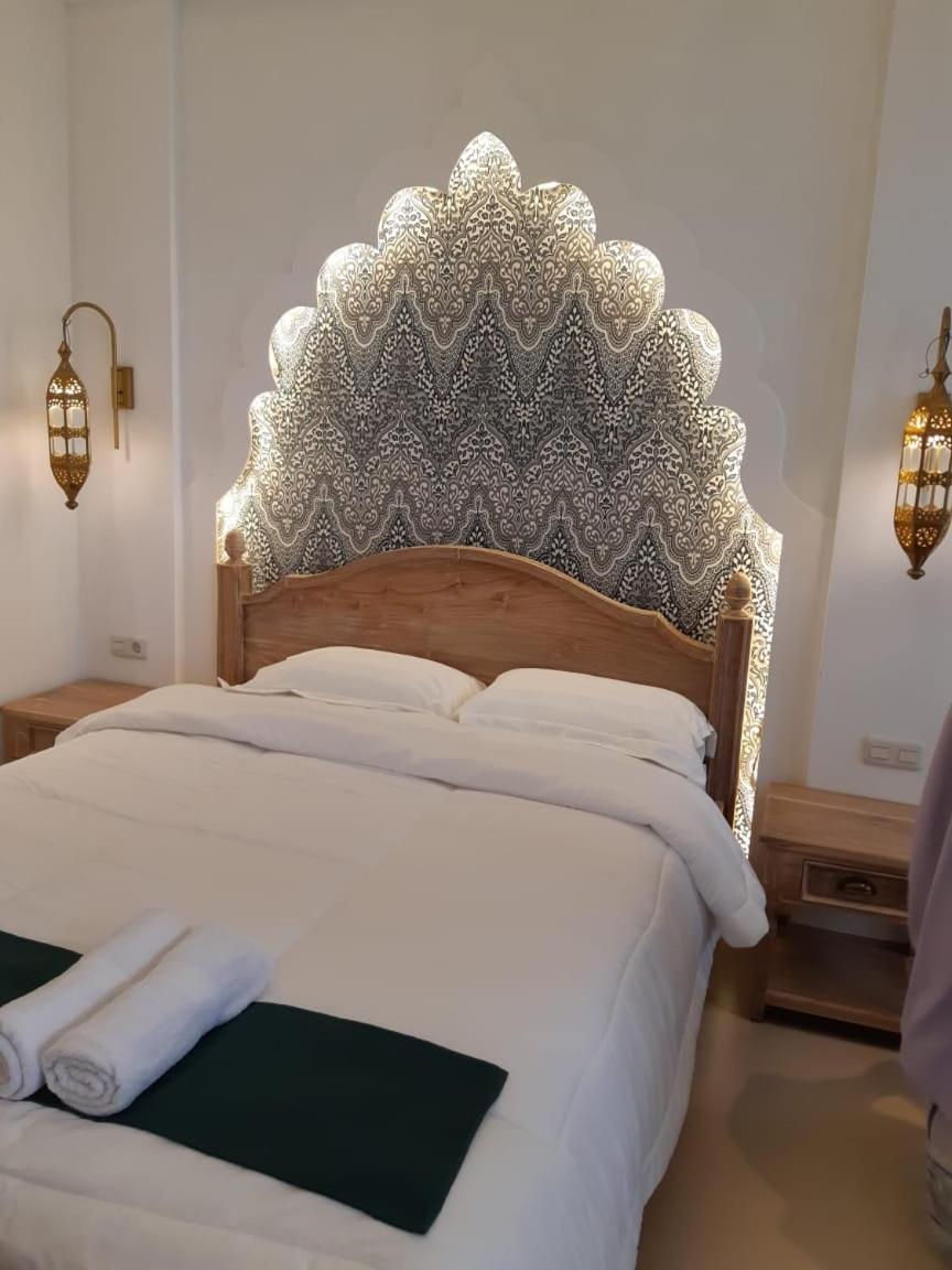 Deluxe Room - Photo 6