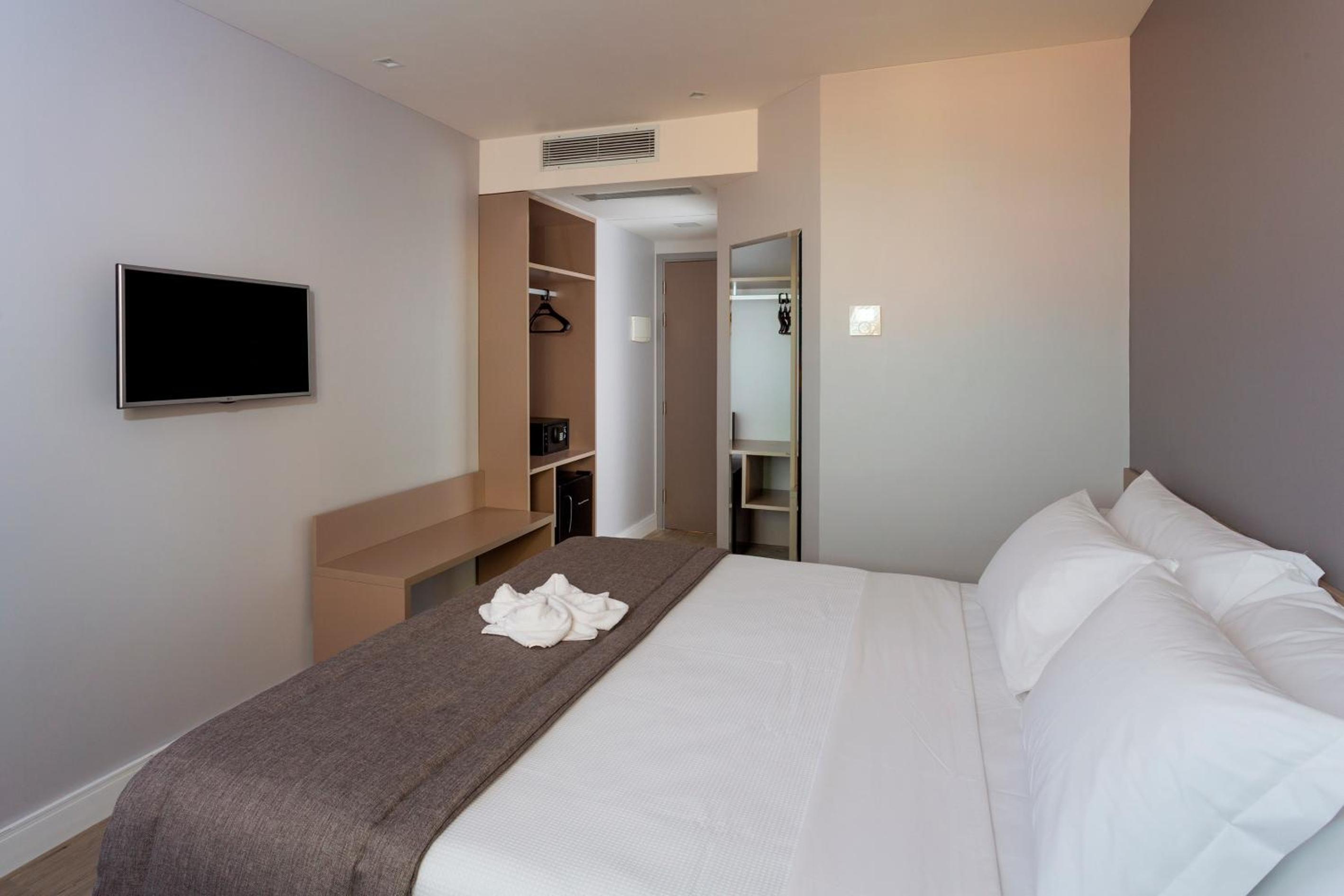 Superior Double Room photo 2