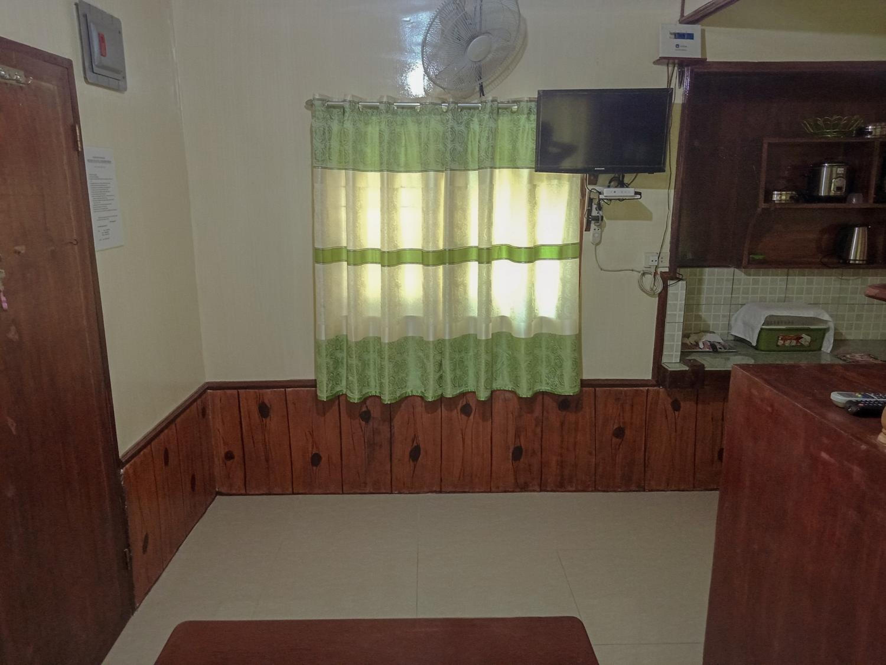One-Bedroom Cottage - Photo 1