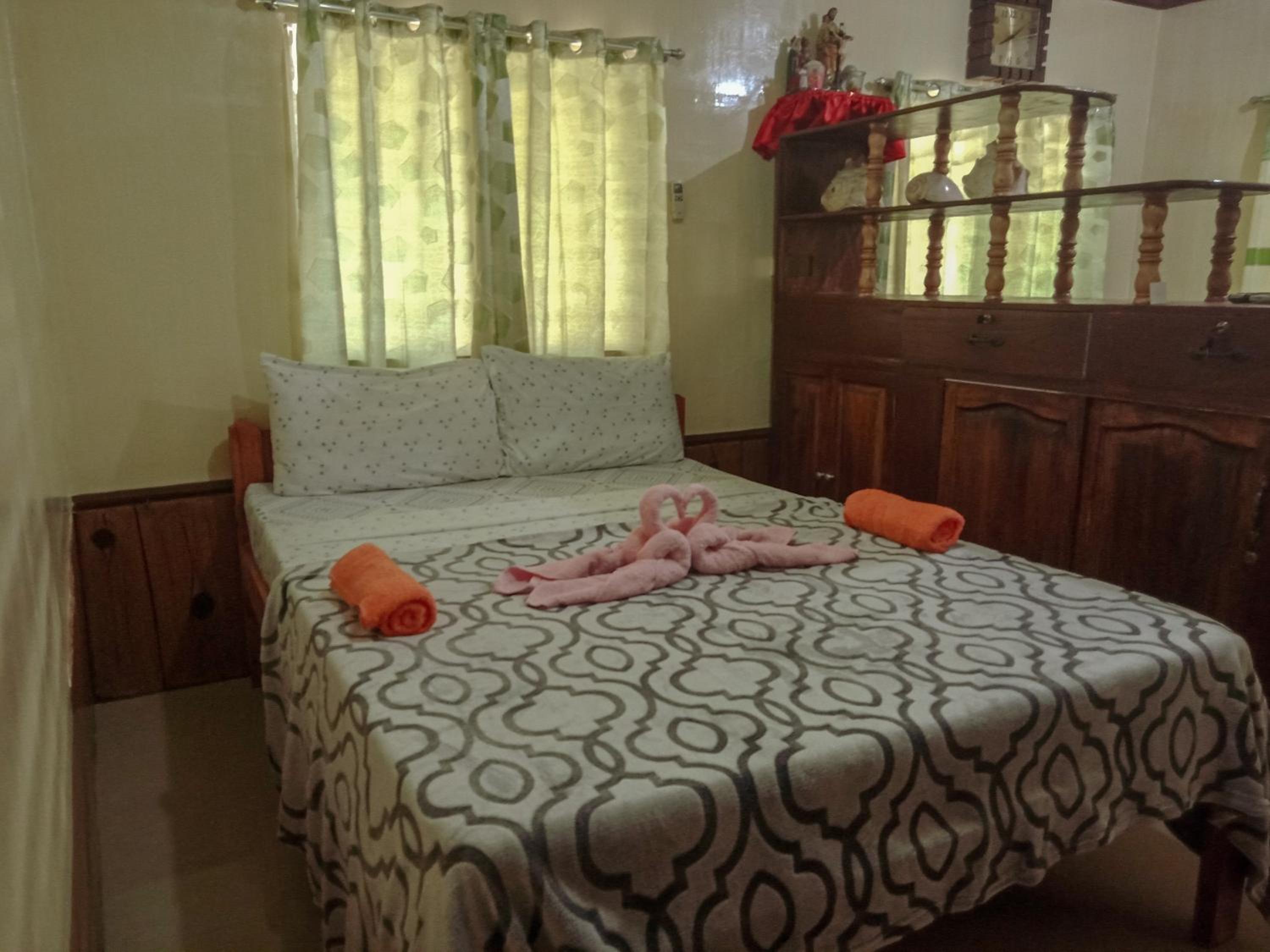 One-Bedroom Cottage - Photo 16