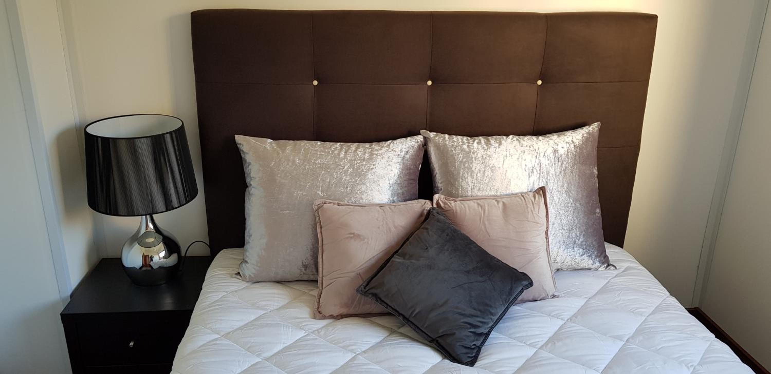 Double Room with Private Bathroom - Photo 2