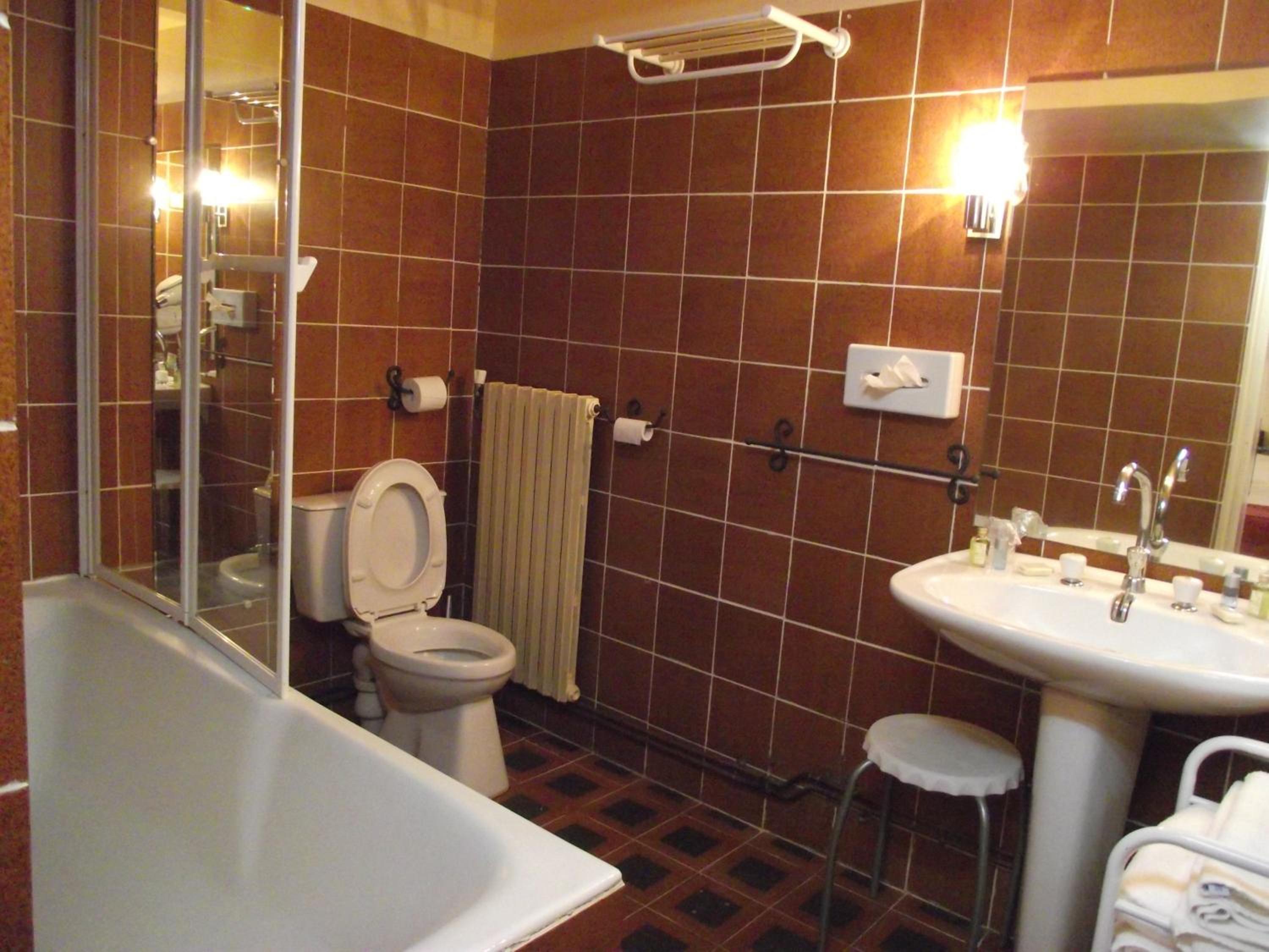 Standard Double Room photo 2