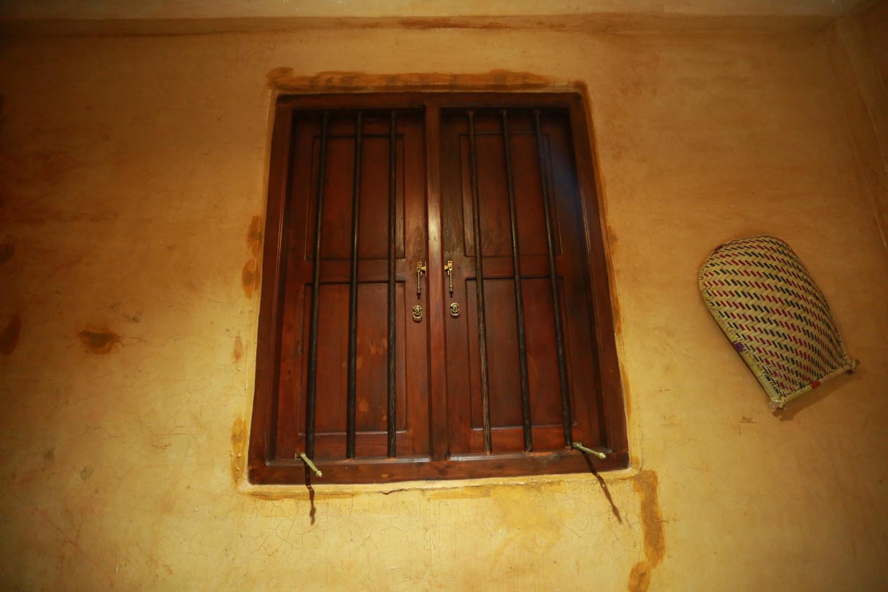 Apartment with Balcony photo 1