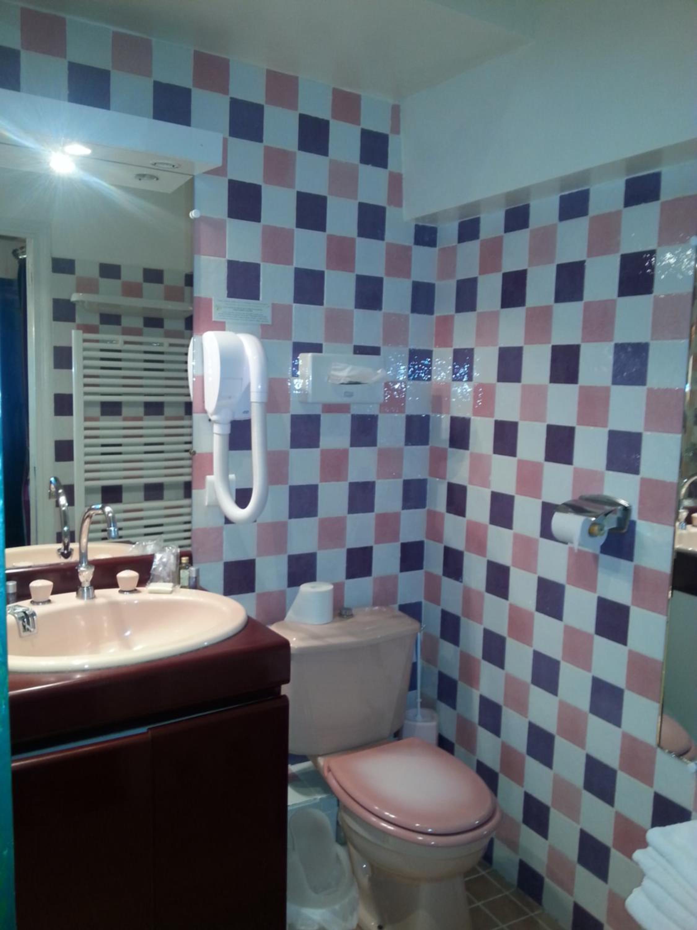 Deluxe Triple Room photo 2
