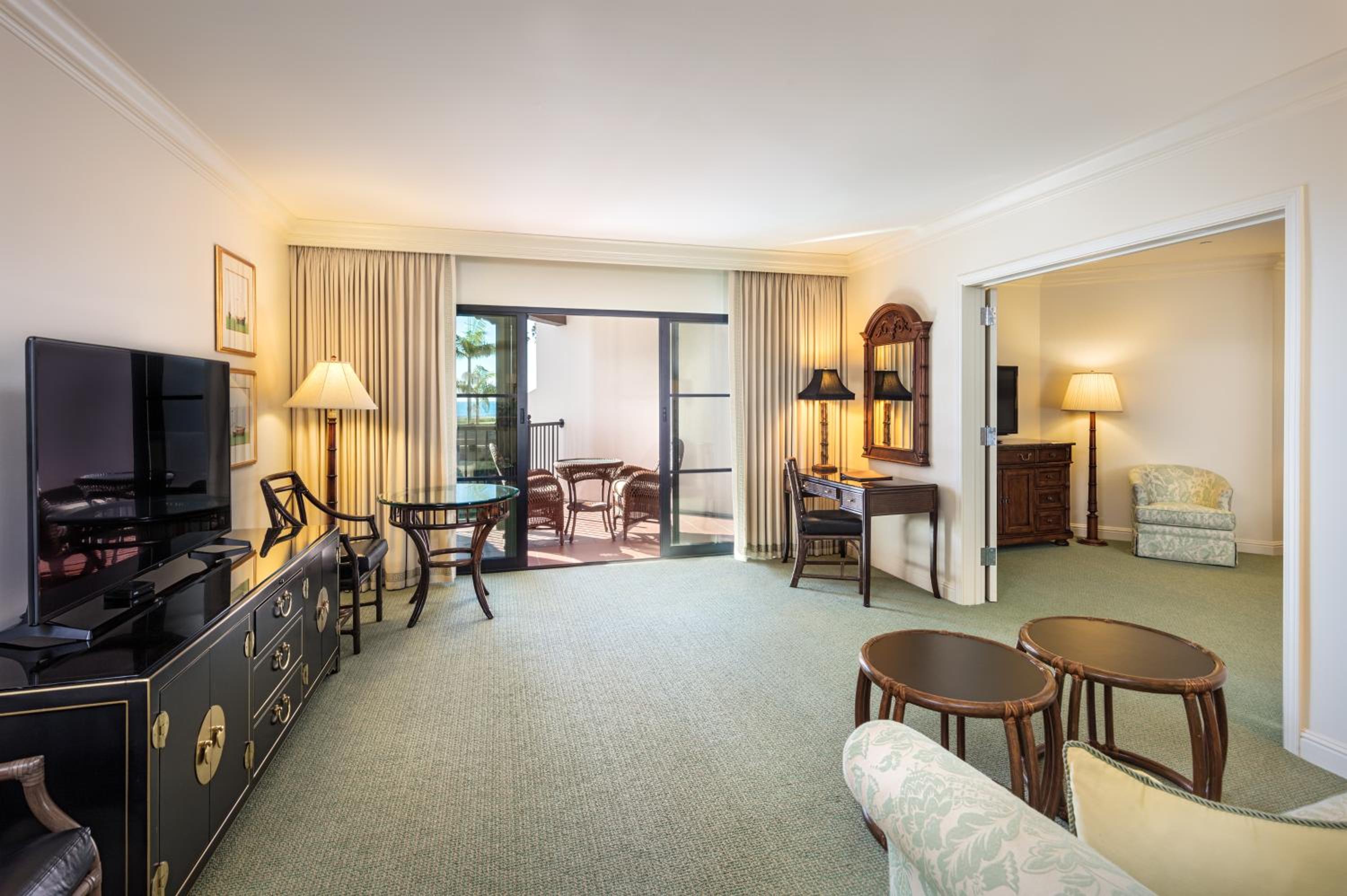 One Bedroom Suite with Ocean View - Photo 1