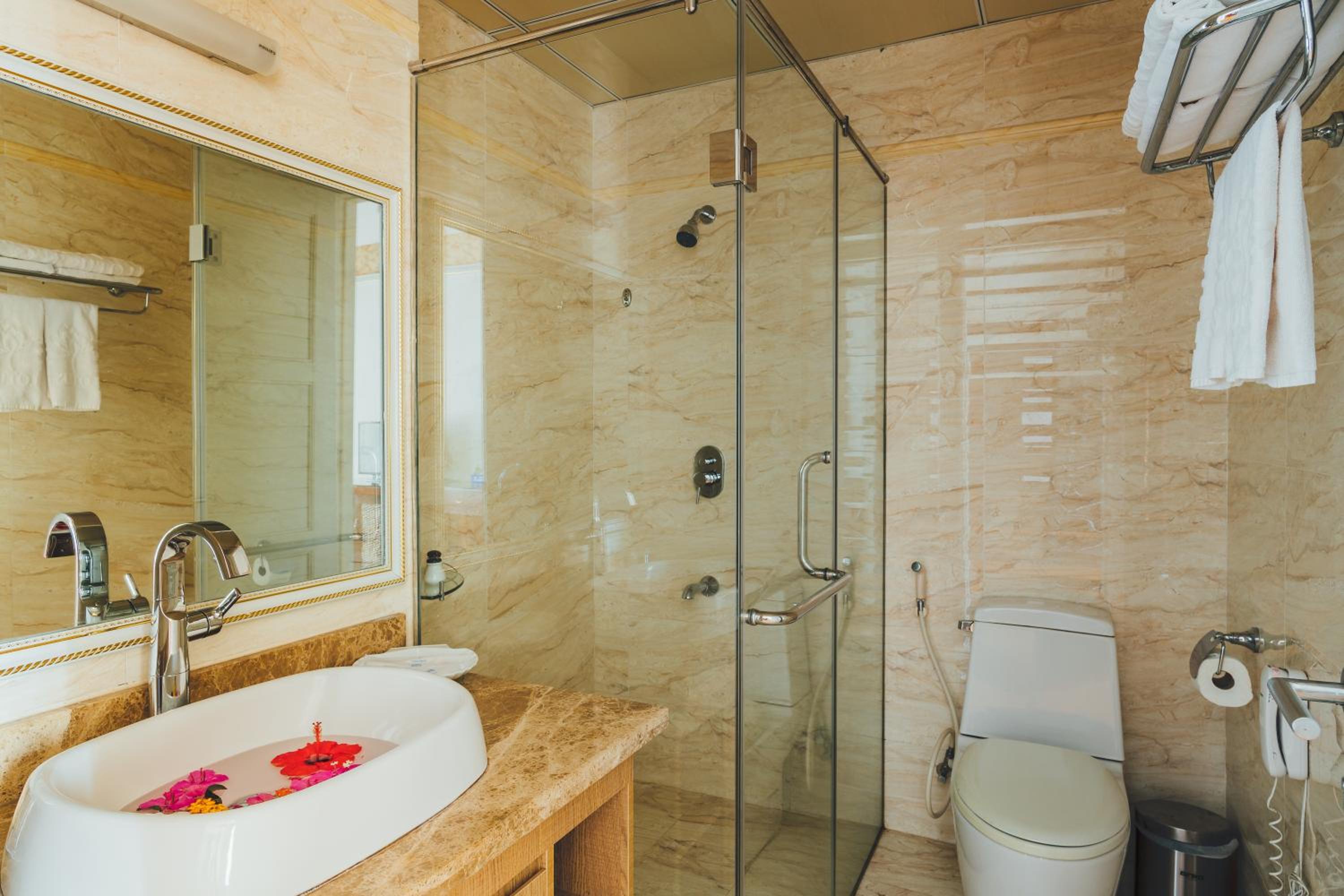 Family Suite with Sea View photo 3