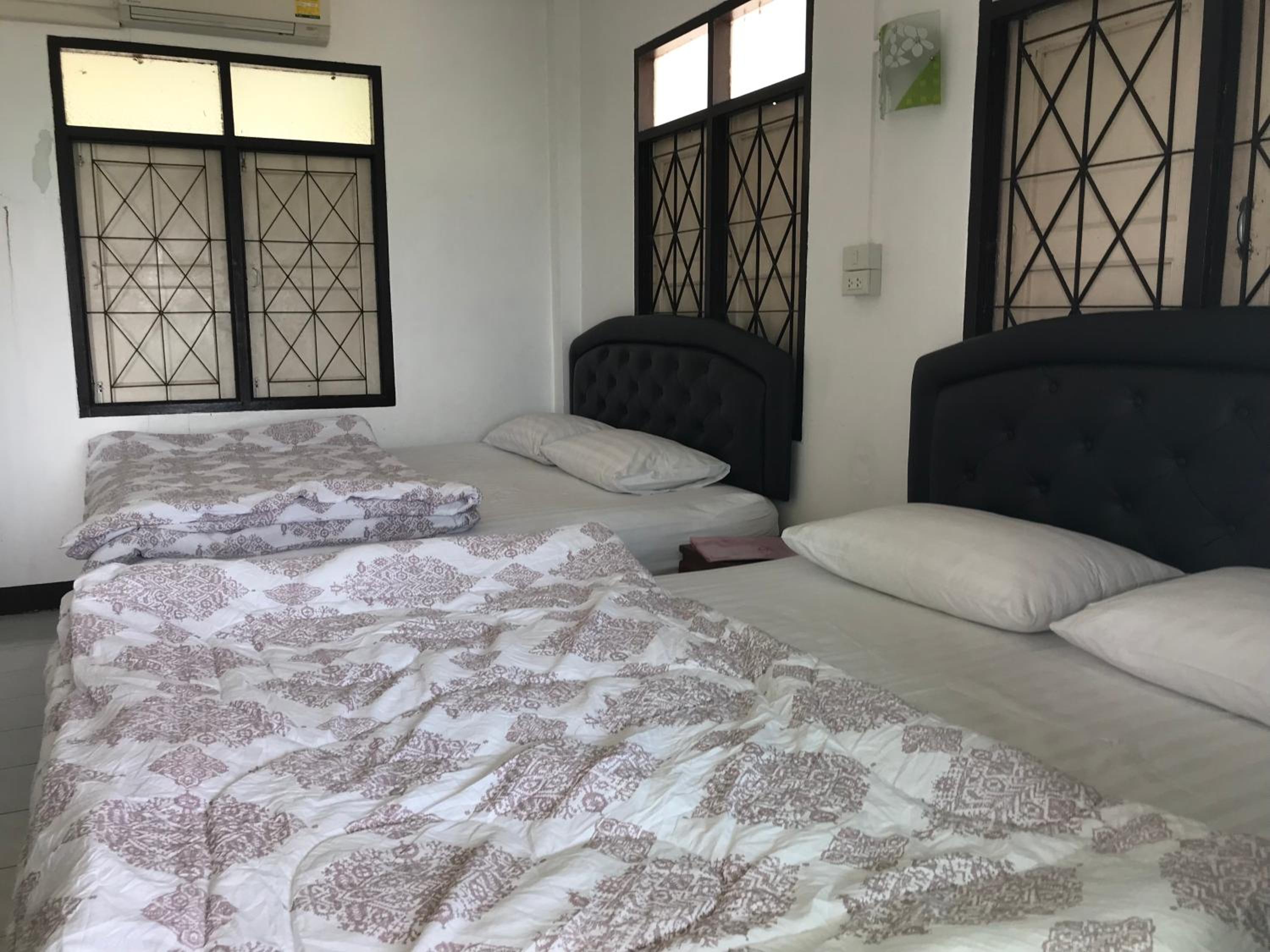 Bungalow with Sea View - Photo 25