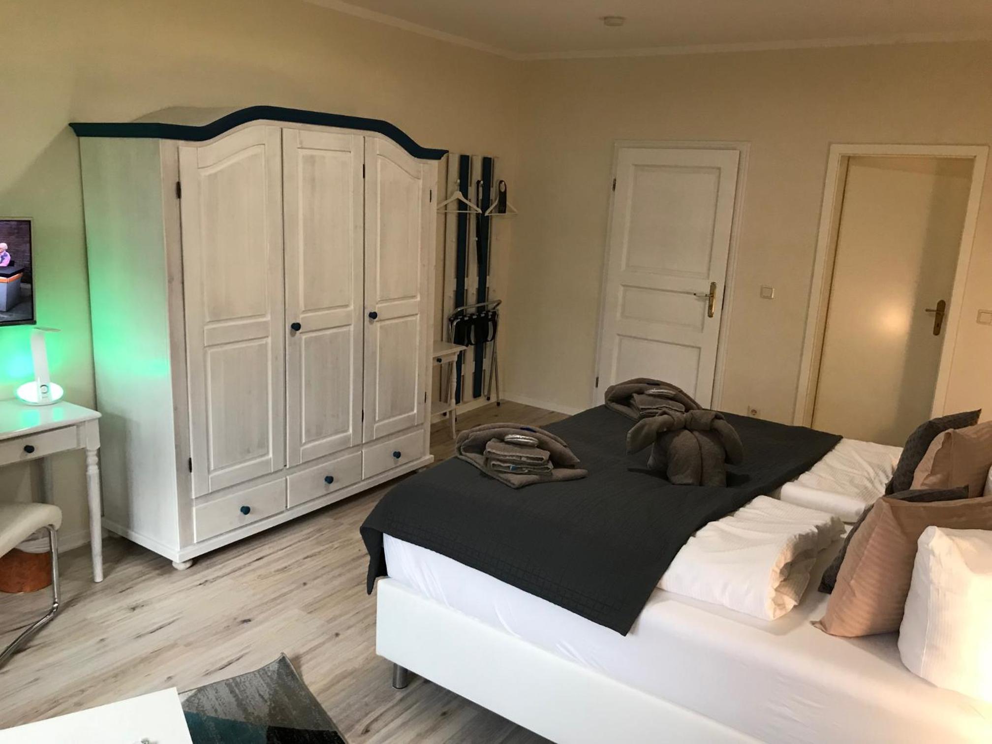 Double Room - Photo 1