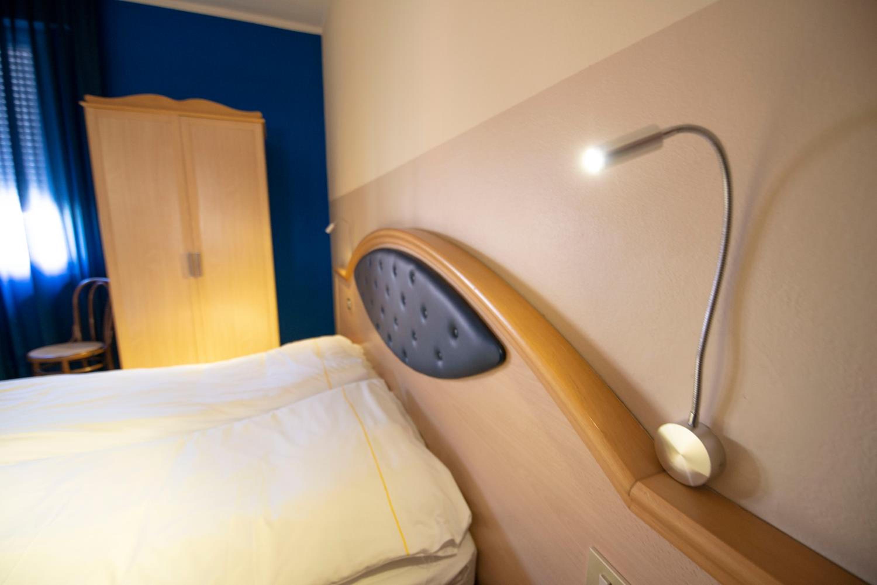Double Room - Photo 3