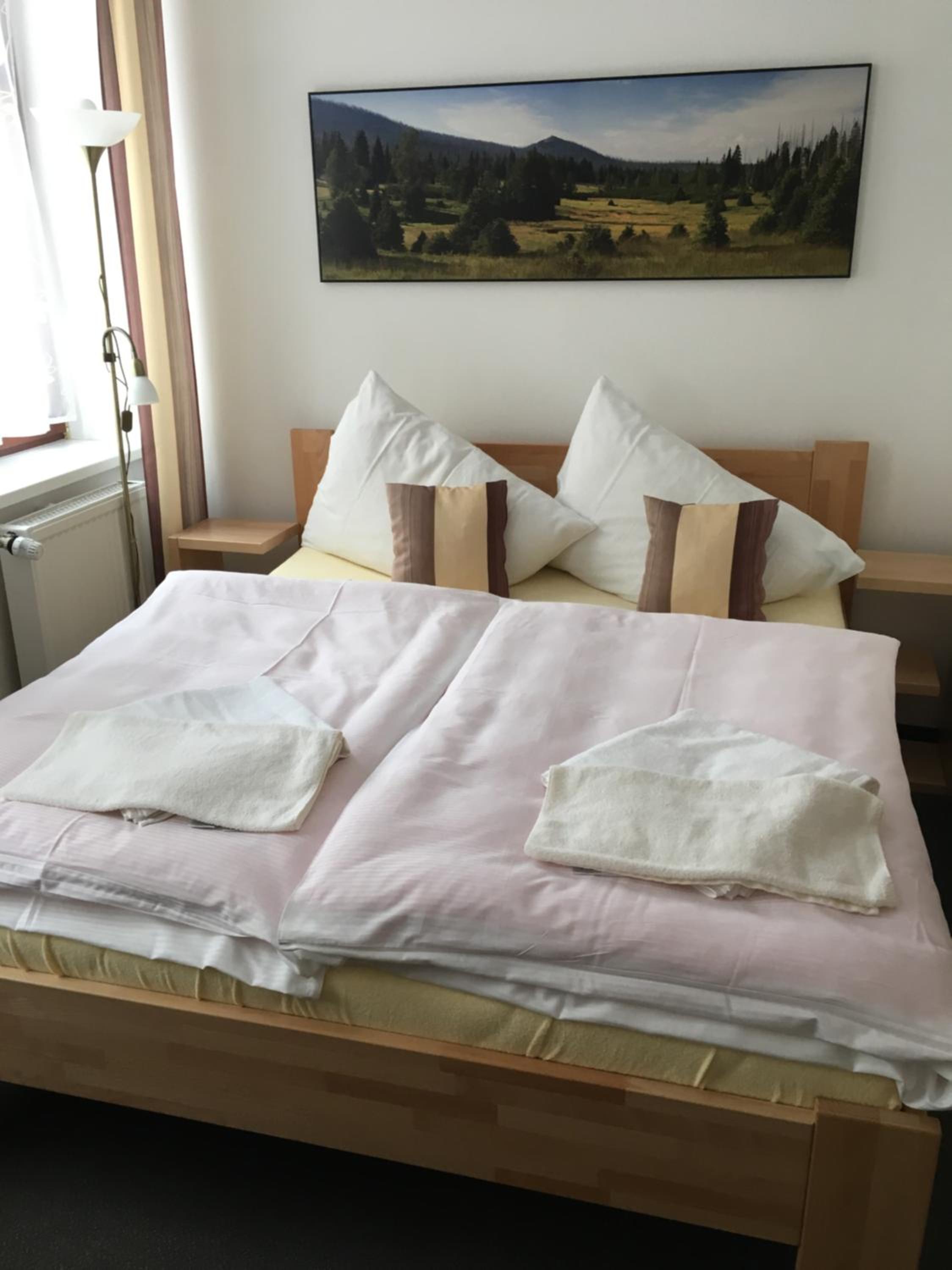 Economy Double Room photo 3