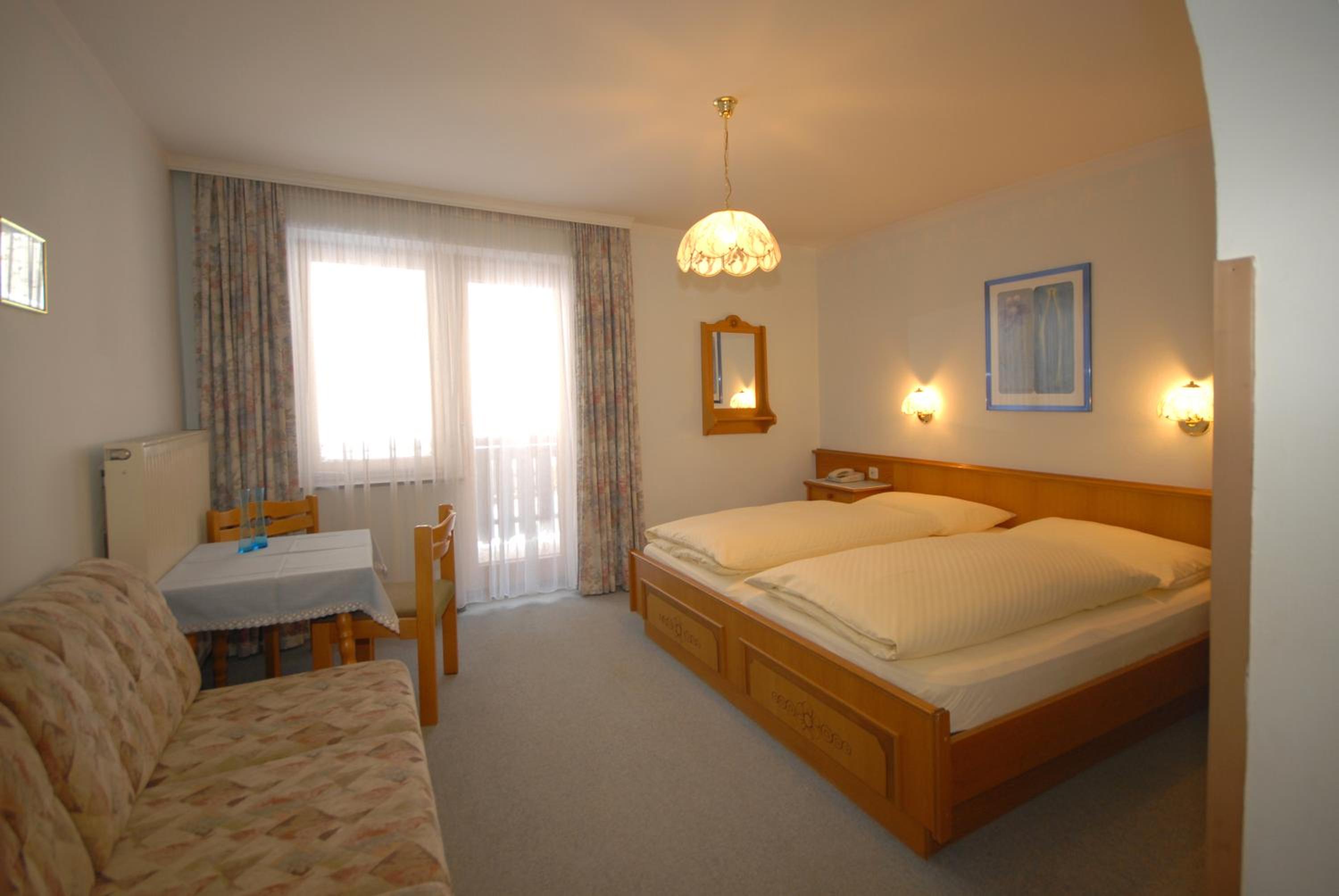 Triple Room with Balcony photo 2