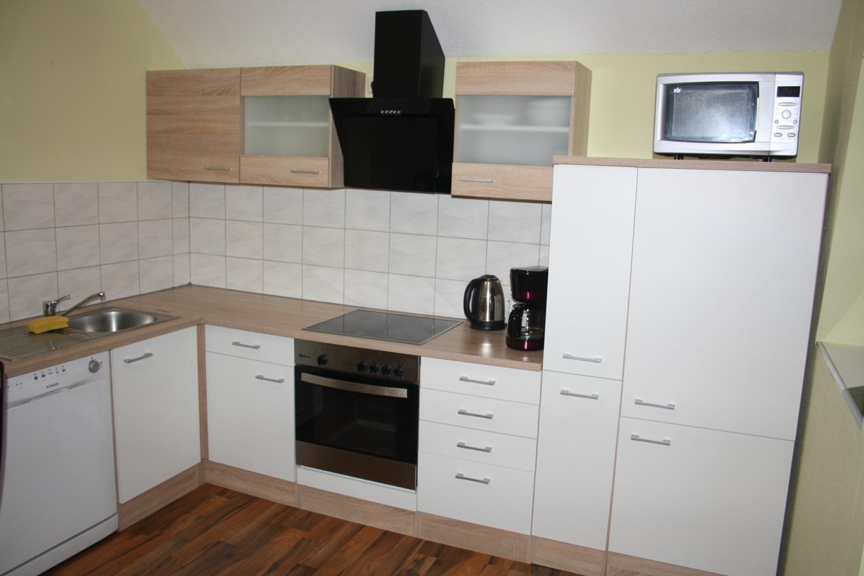 One-Bedroom Apartment - Photo 18