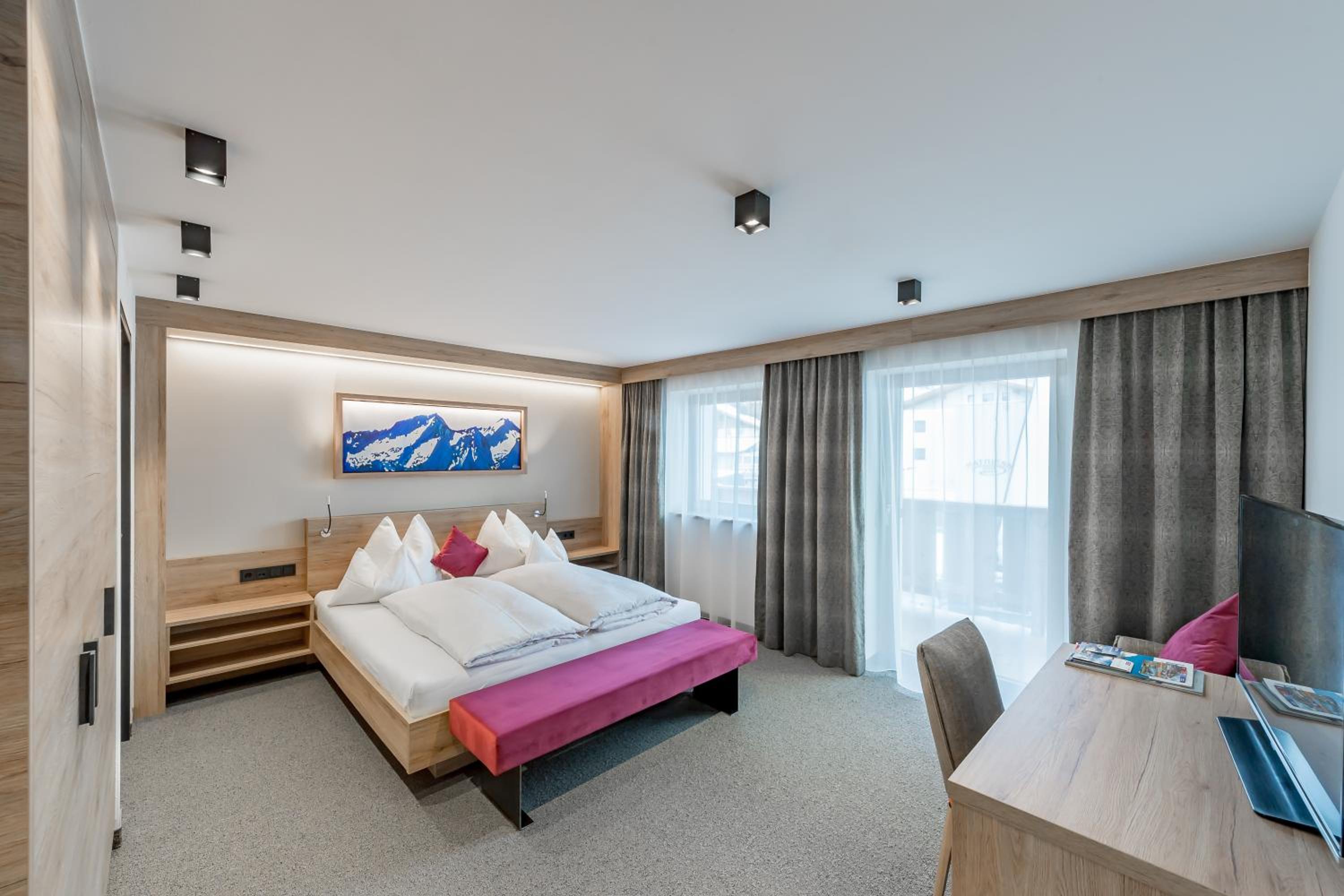 Standard Double Room with Balcony photo 1