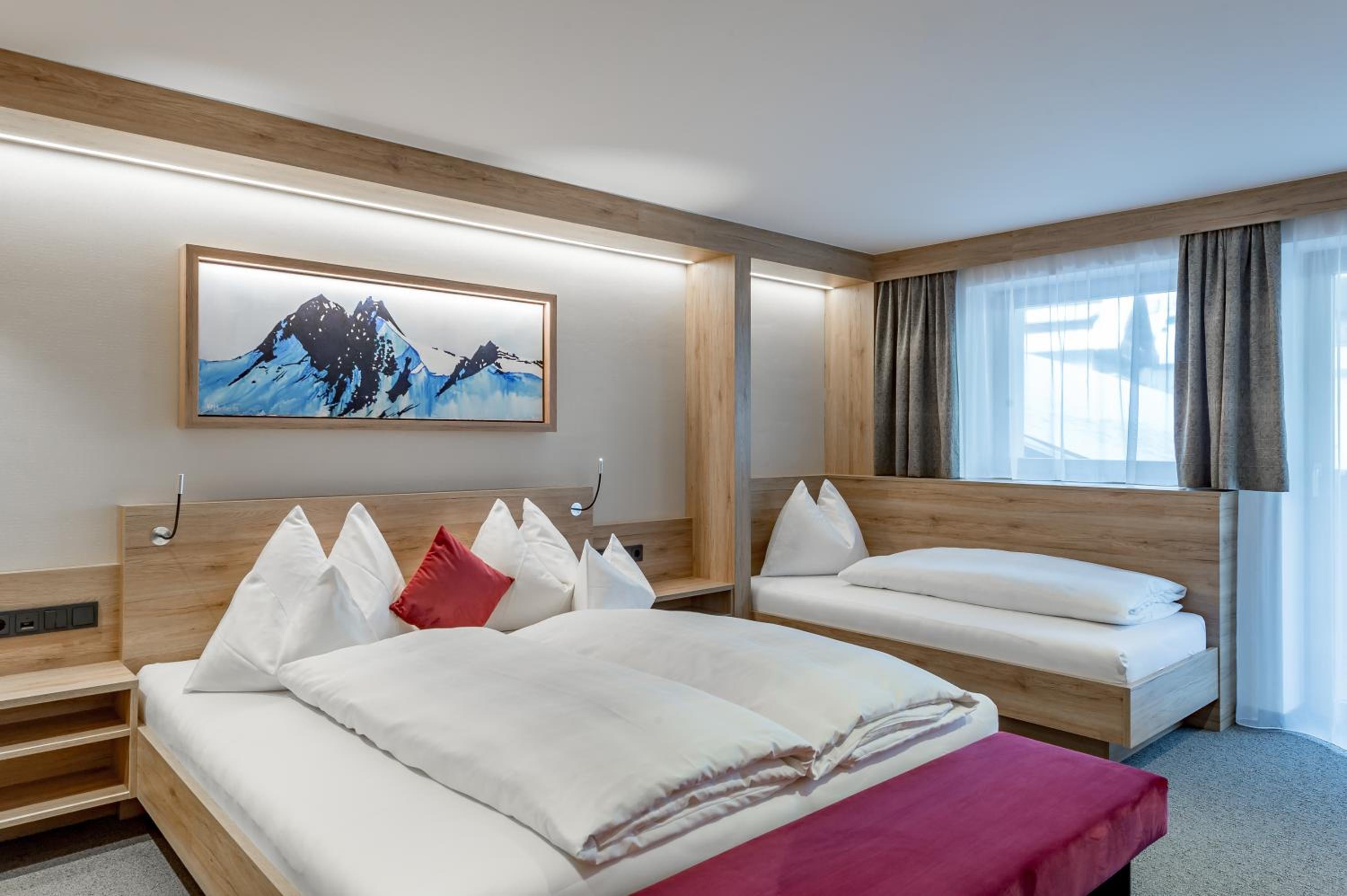 Triple Room with Balcony photo 1