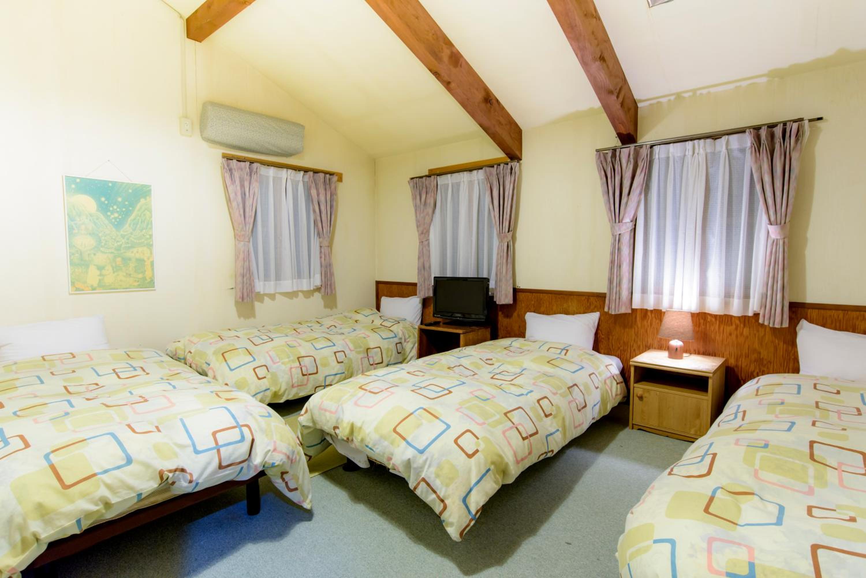Standard Quadruple Room