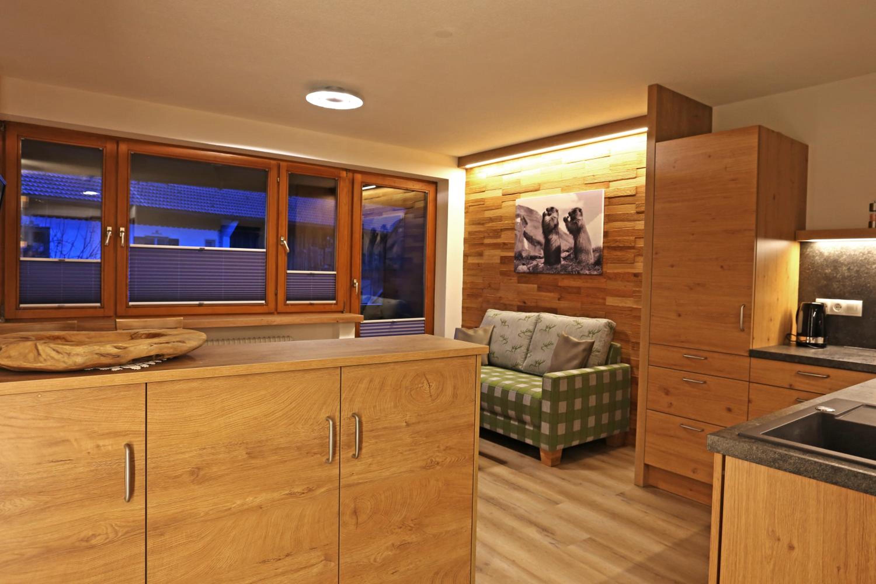 Two-Bedroom Apartment with Mountain View photo 1