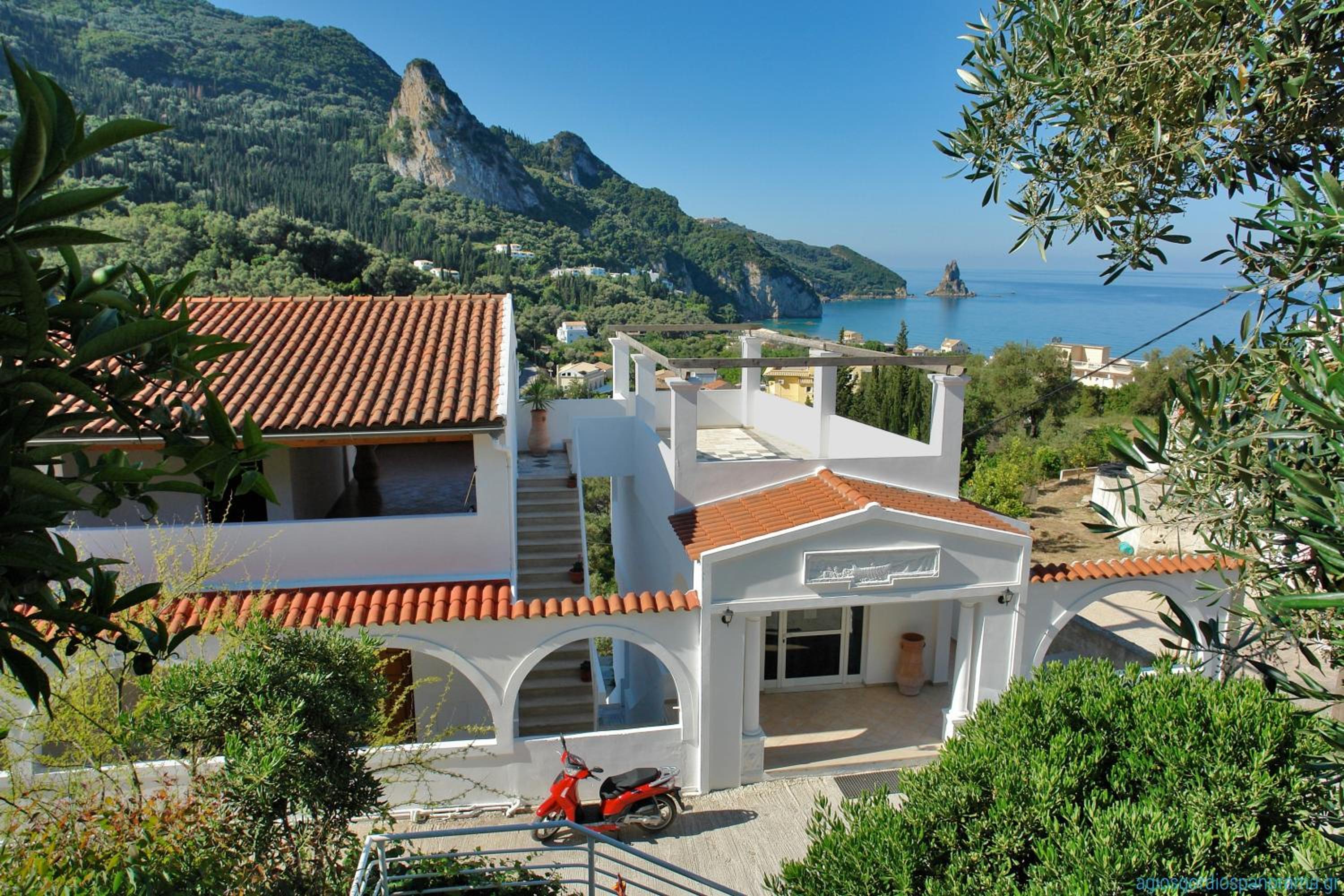 Apartment with Sea View photo 2