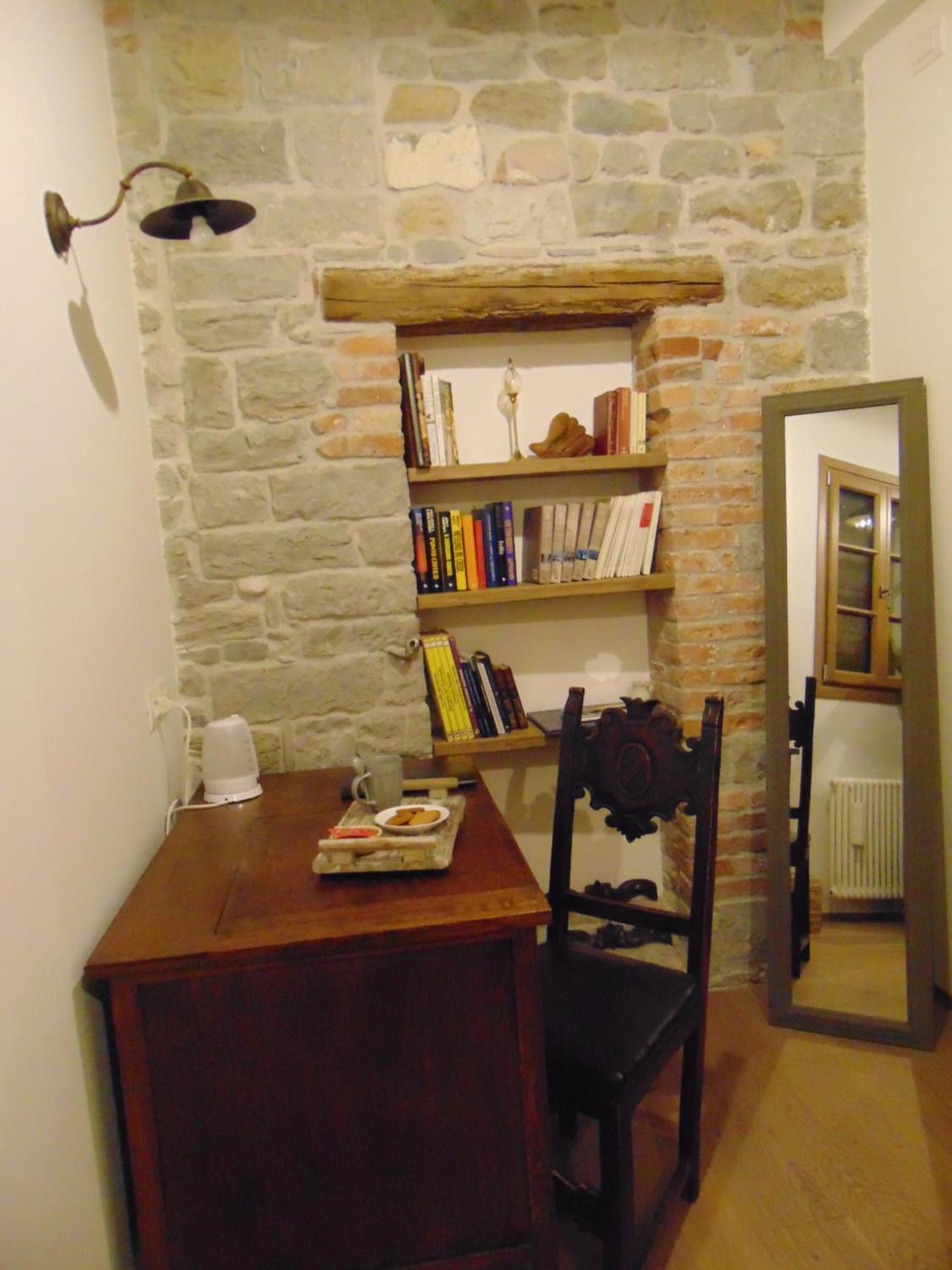 Single Room photo 2