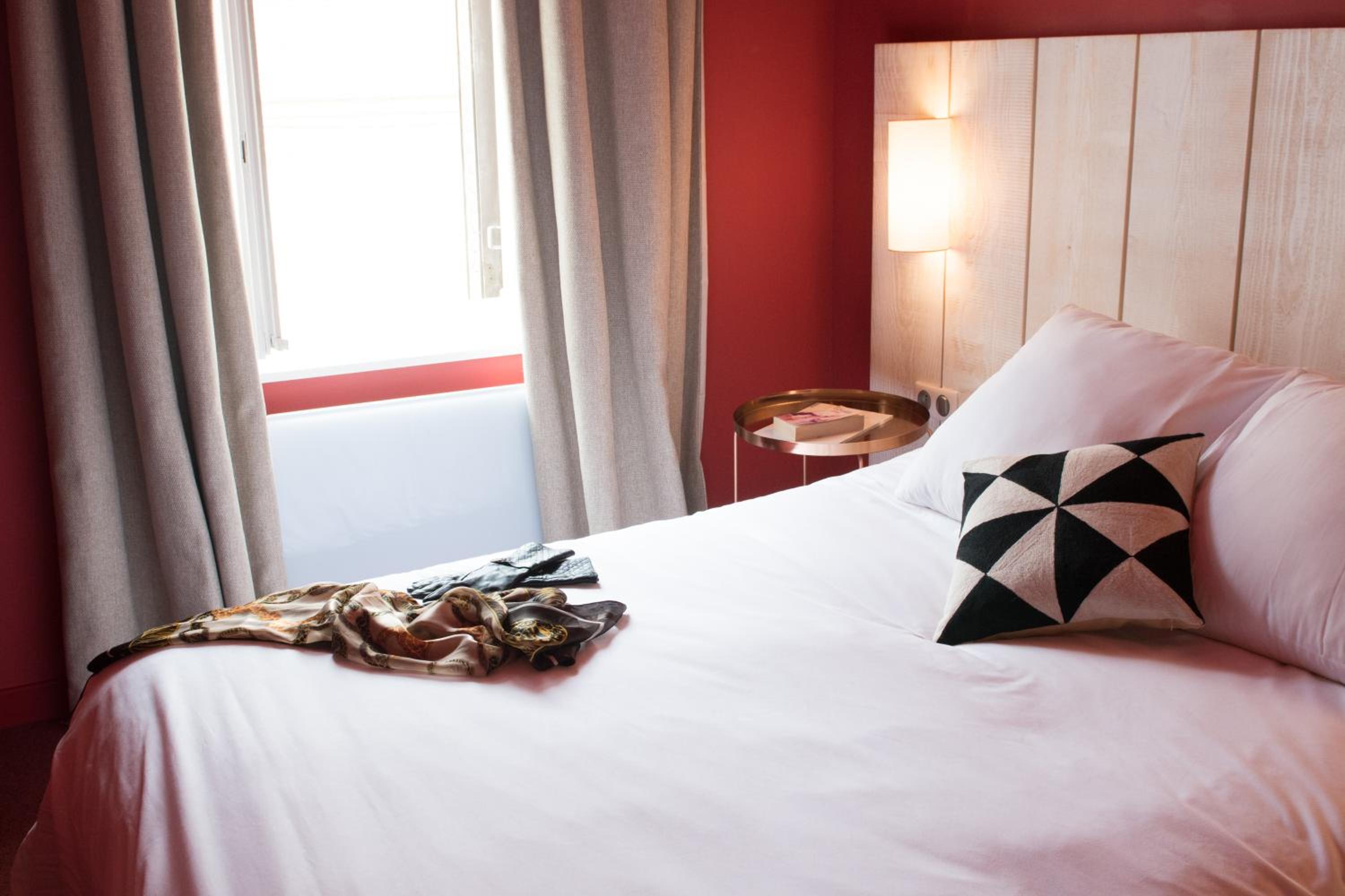 Double Room - Standard Bed - Photo 4