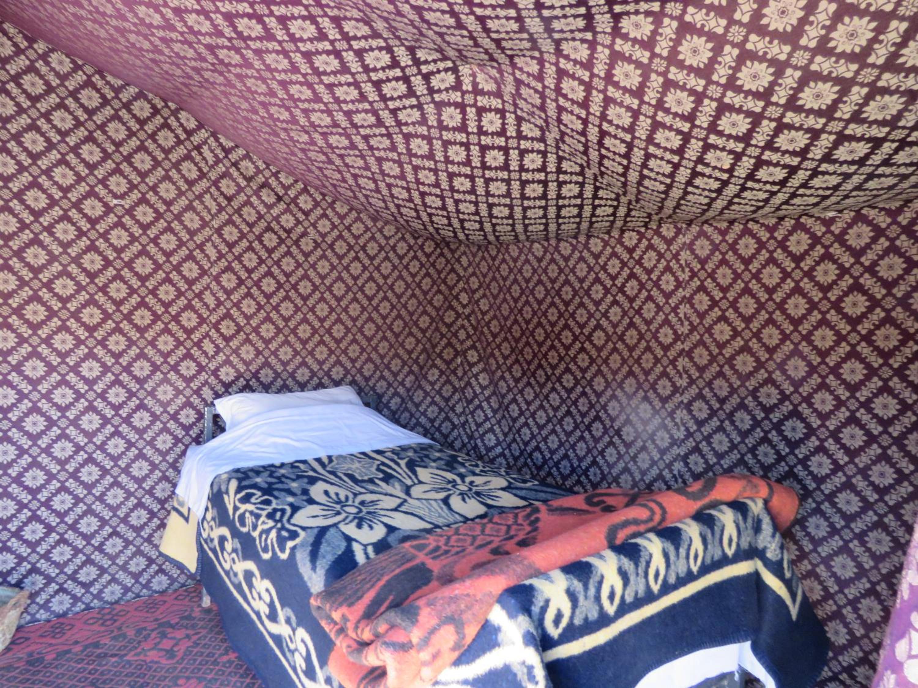 Tent - Photo 6