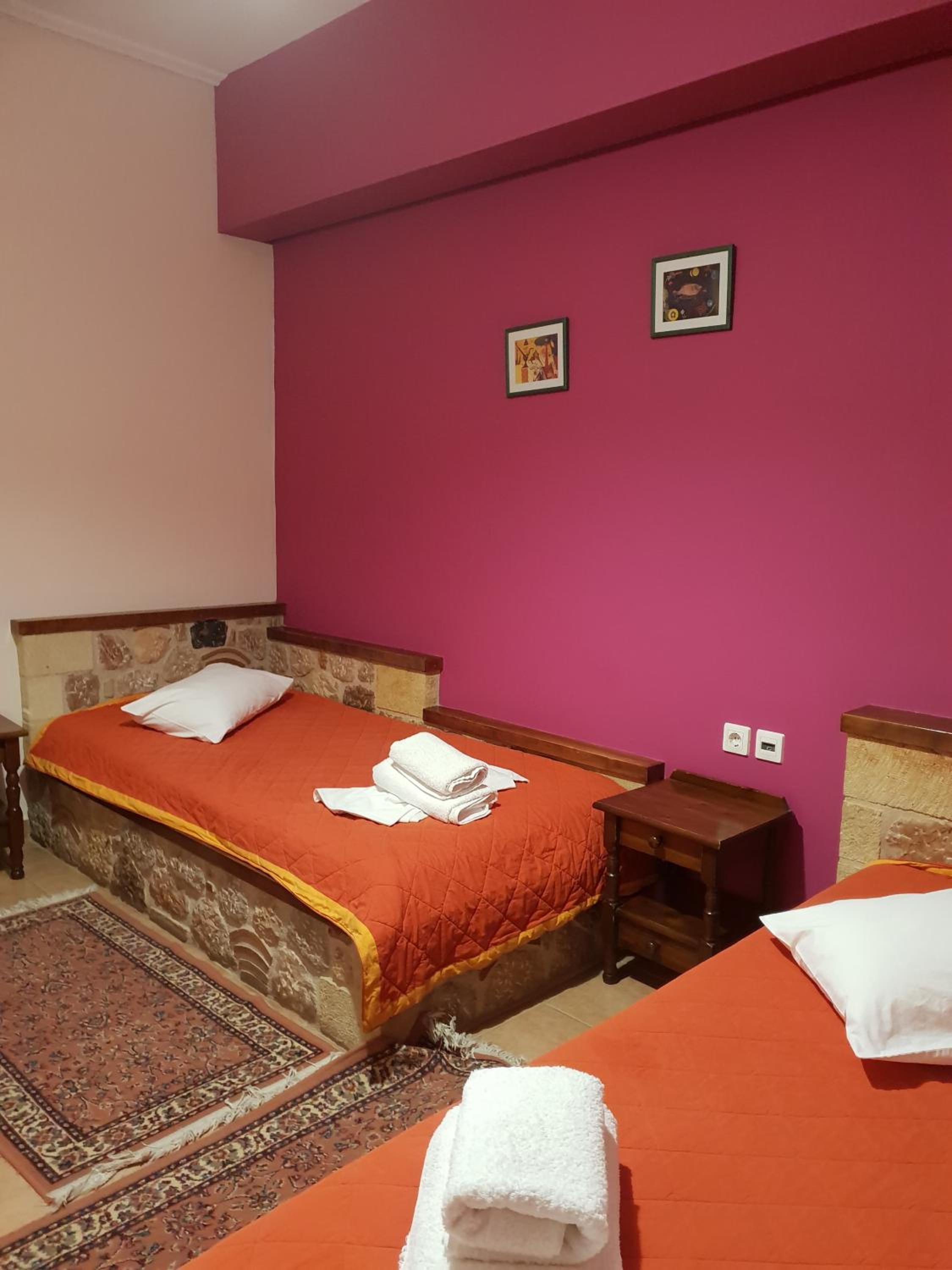 Triple Room - Photo 5