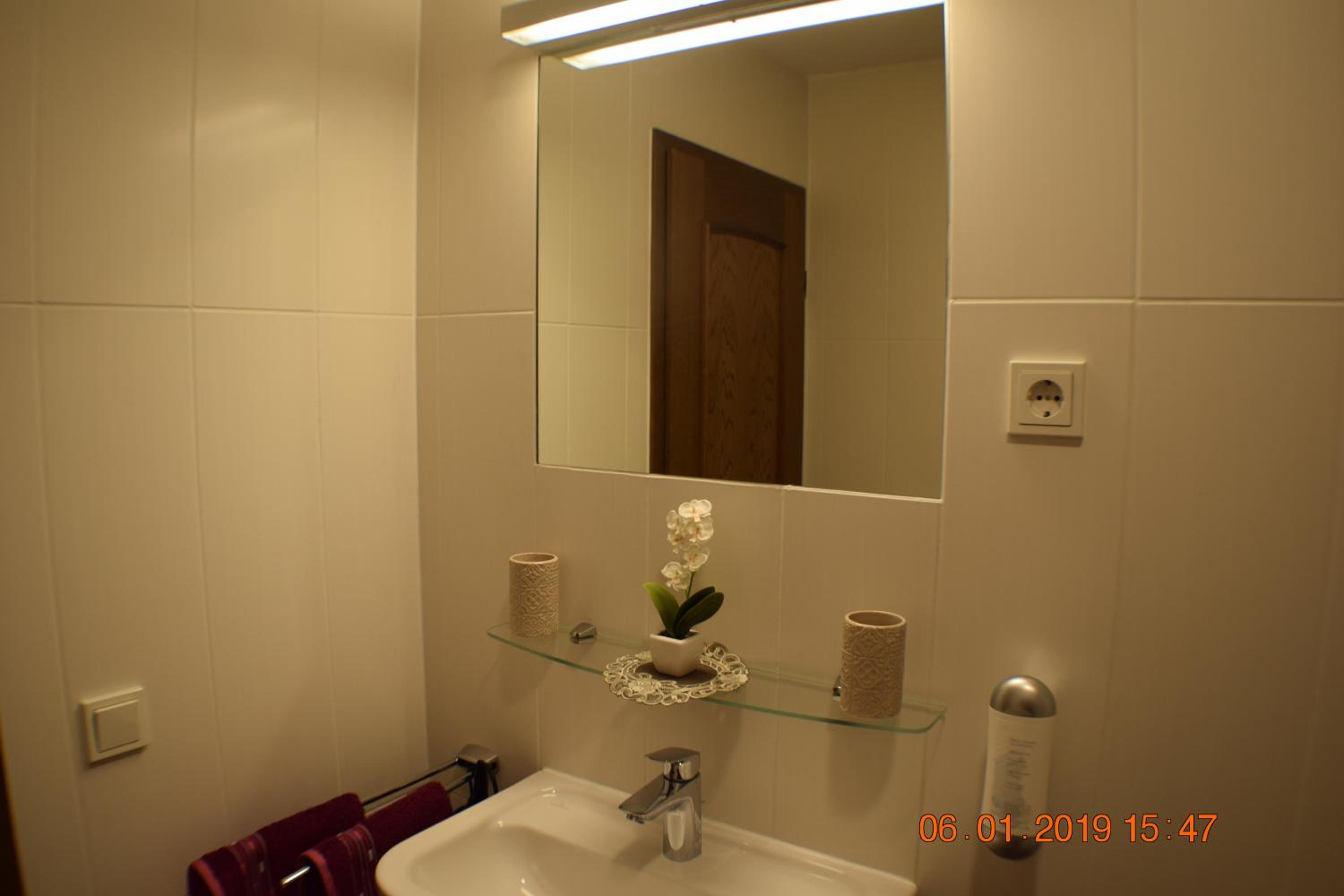 Standard Double Room - Photo 3