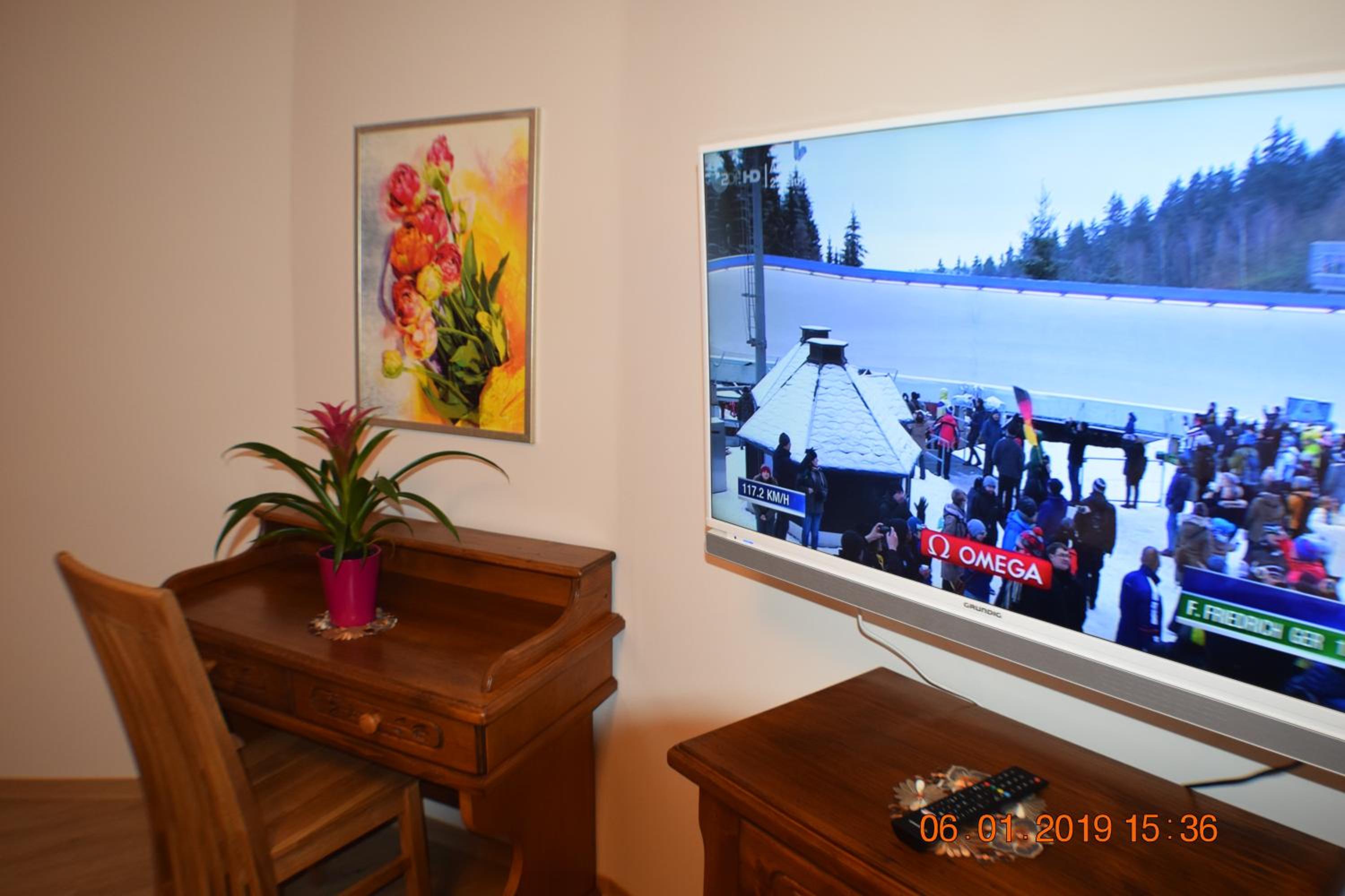 Standard Double Room - Photo 13