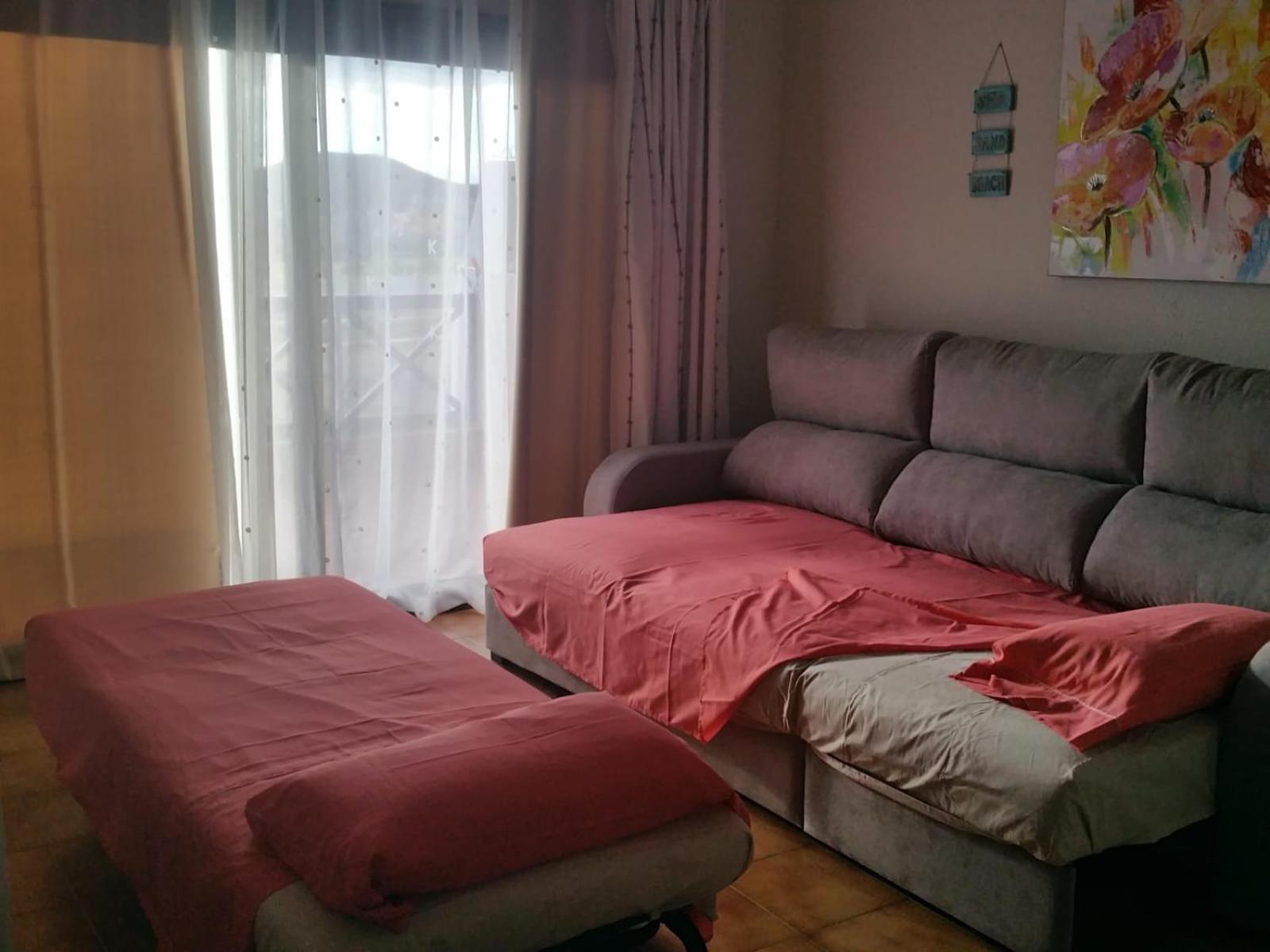 One-Bedroom Apartment - Photo 19
