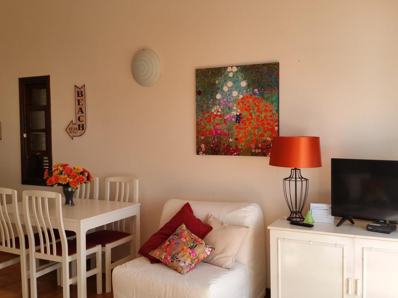 One-Bedroom Apartment - Photo 25