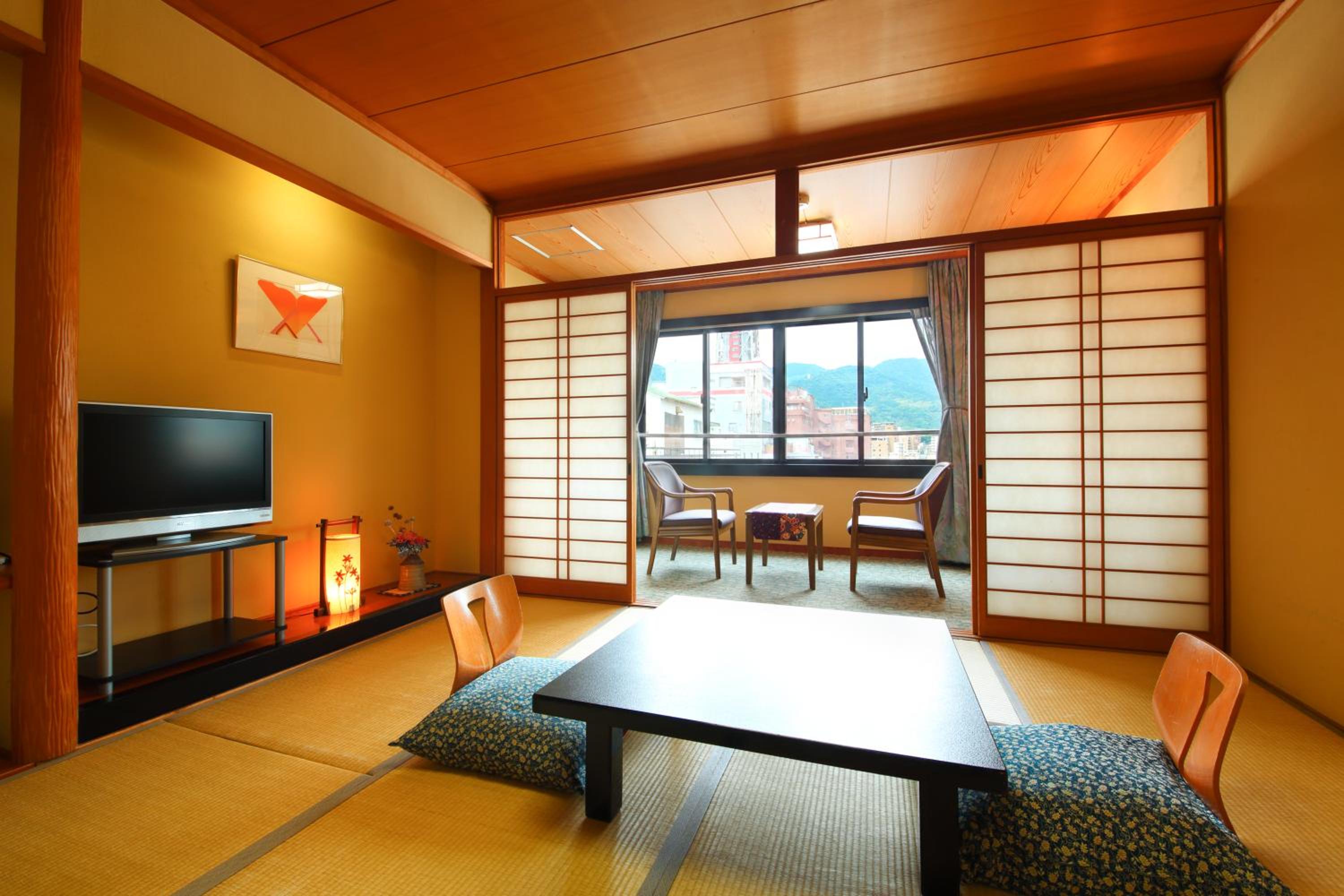 Japanese-Style Room with Mountain View Selected at Check-In photo 2