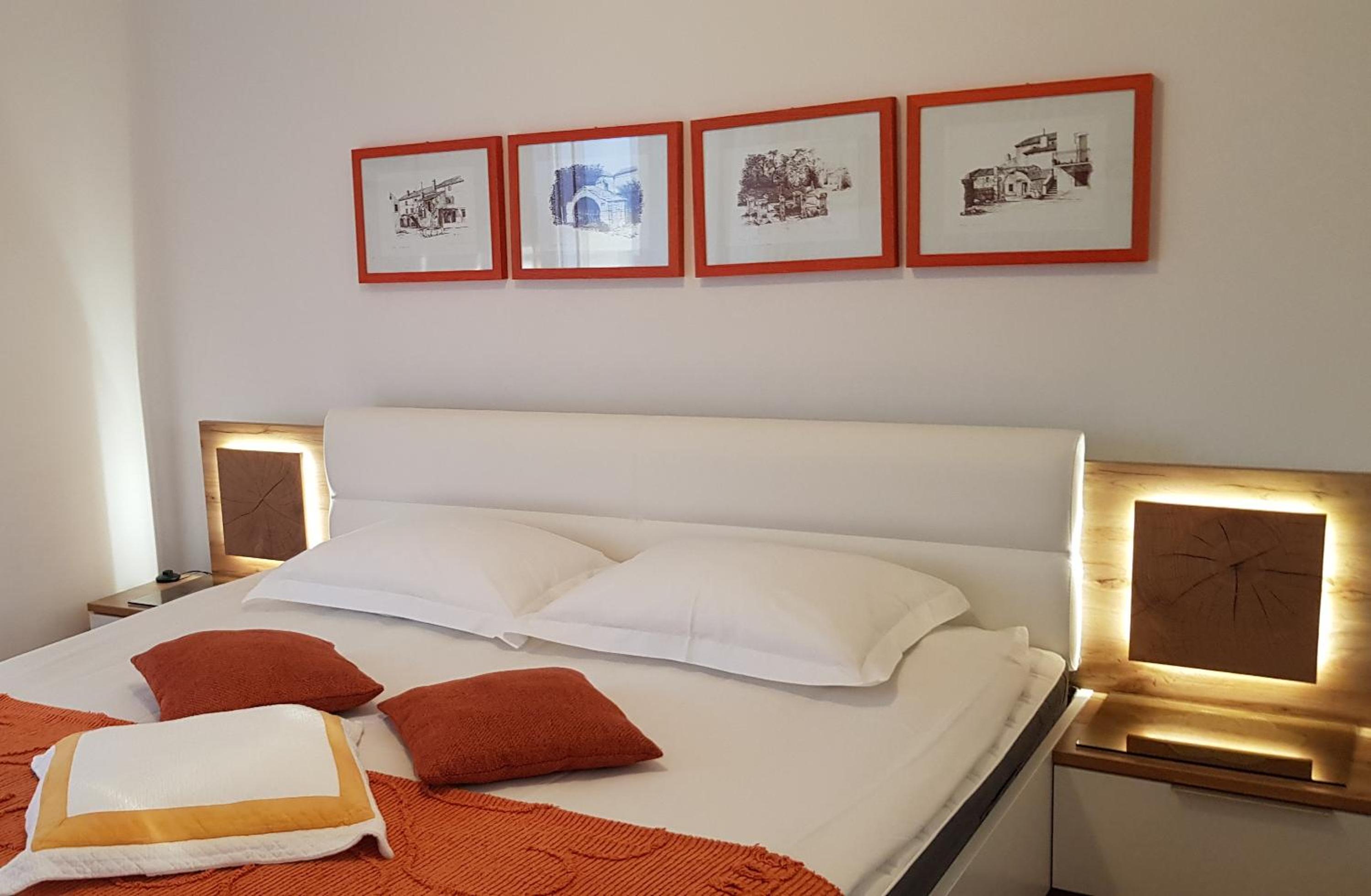 Three-Bedroom Apartment with Balcony
