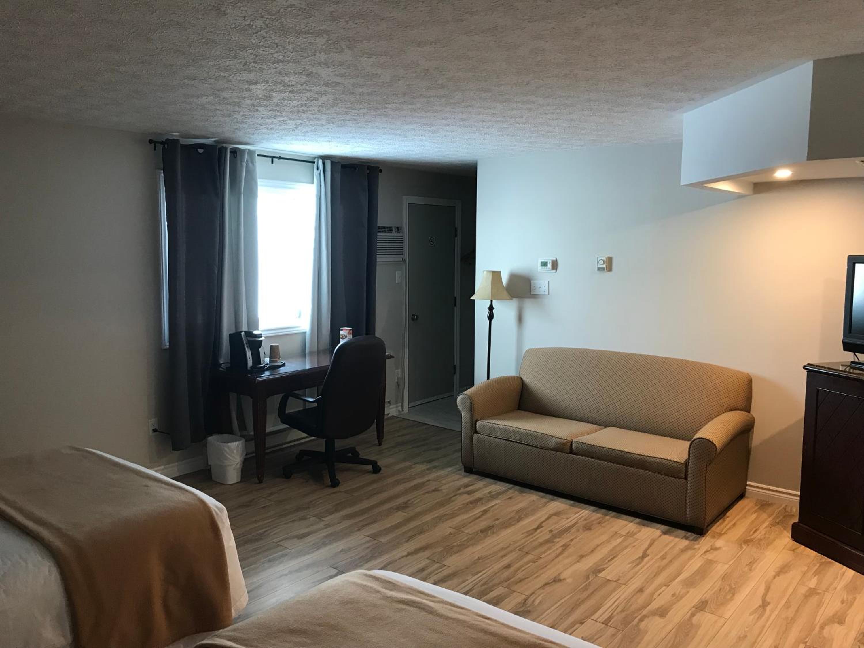 Standard Suite